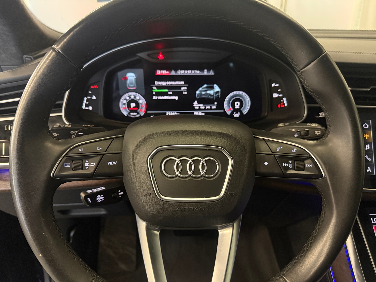 Thumbnail: 2022 Audi Q8 - 5
