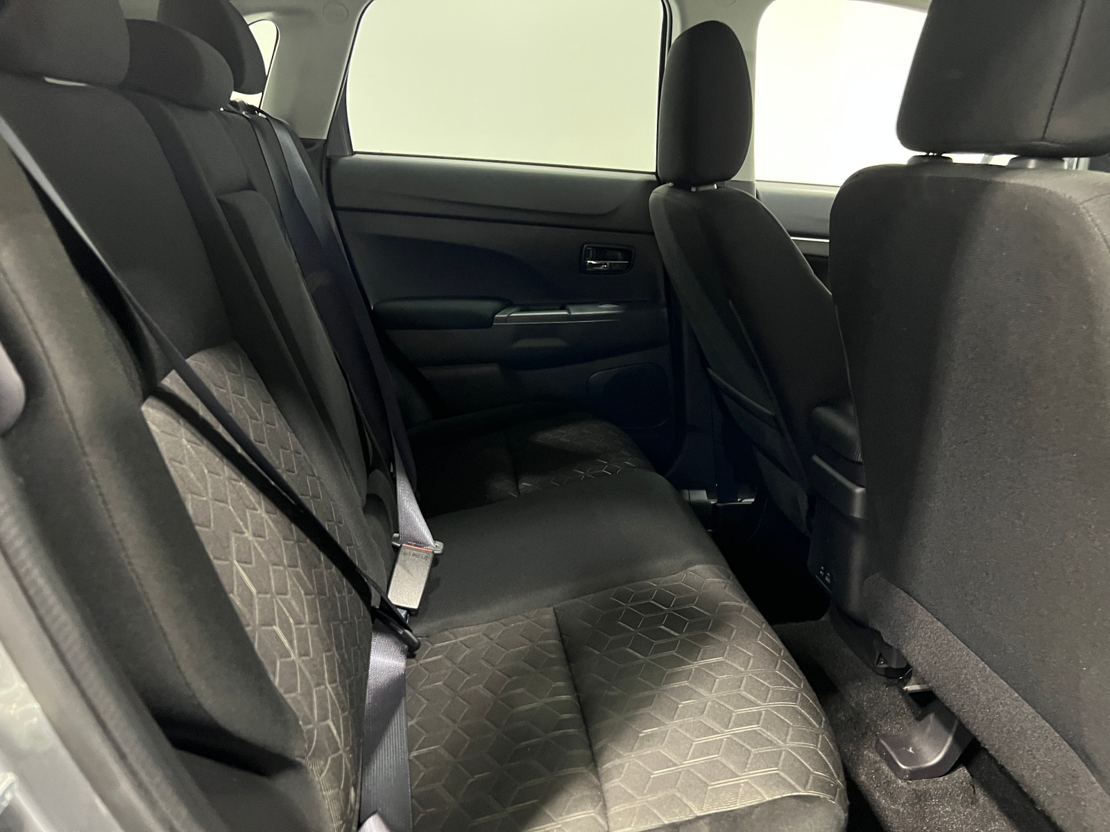 Thumbnail: 2025 Mitsubishi Outlander Sport - 6