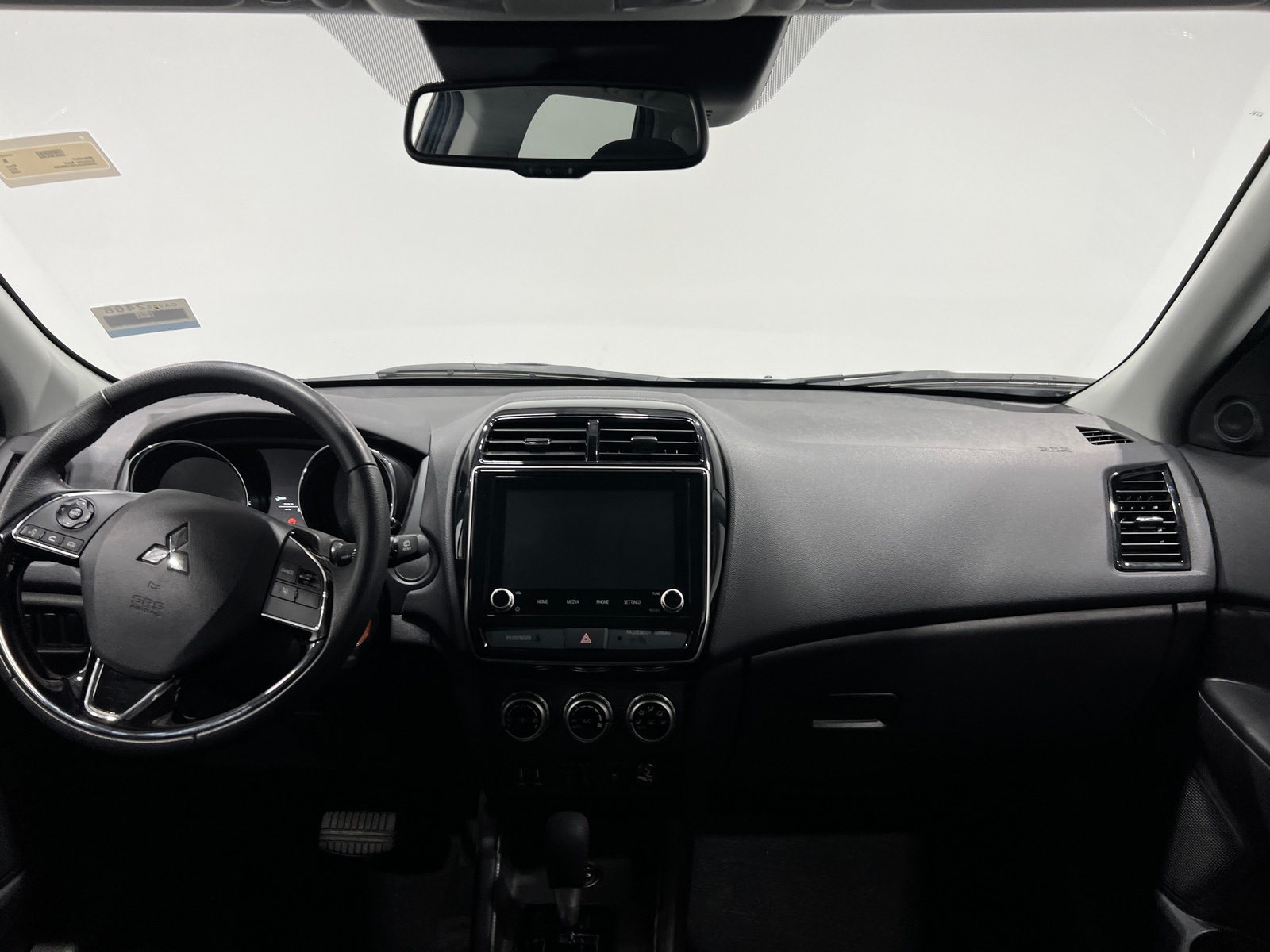 Thumbnail: 2025 Mitsubishi Outlander Sport - 3
