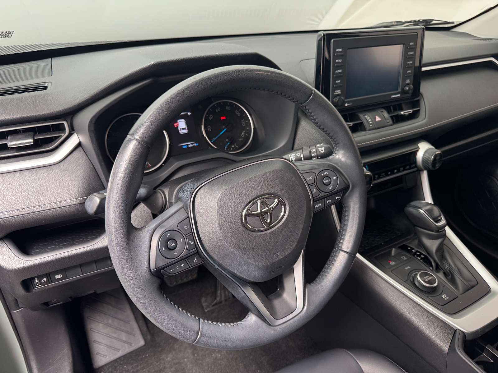 Thumbnail: 2022 Toyota RAV4 - 4