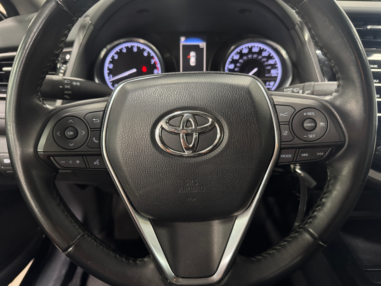 Thumbnail: 2020 Toyota Camry - 4