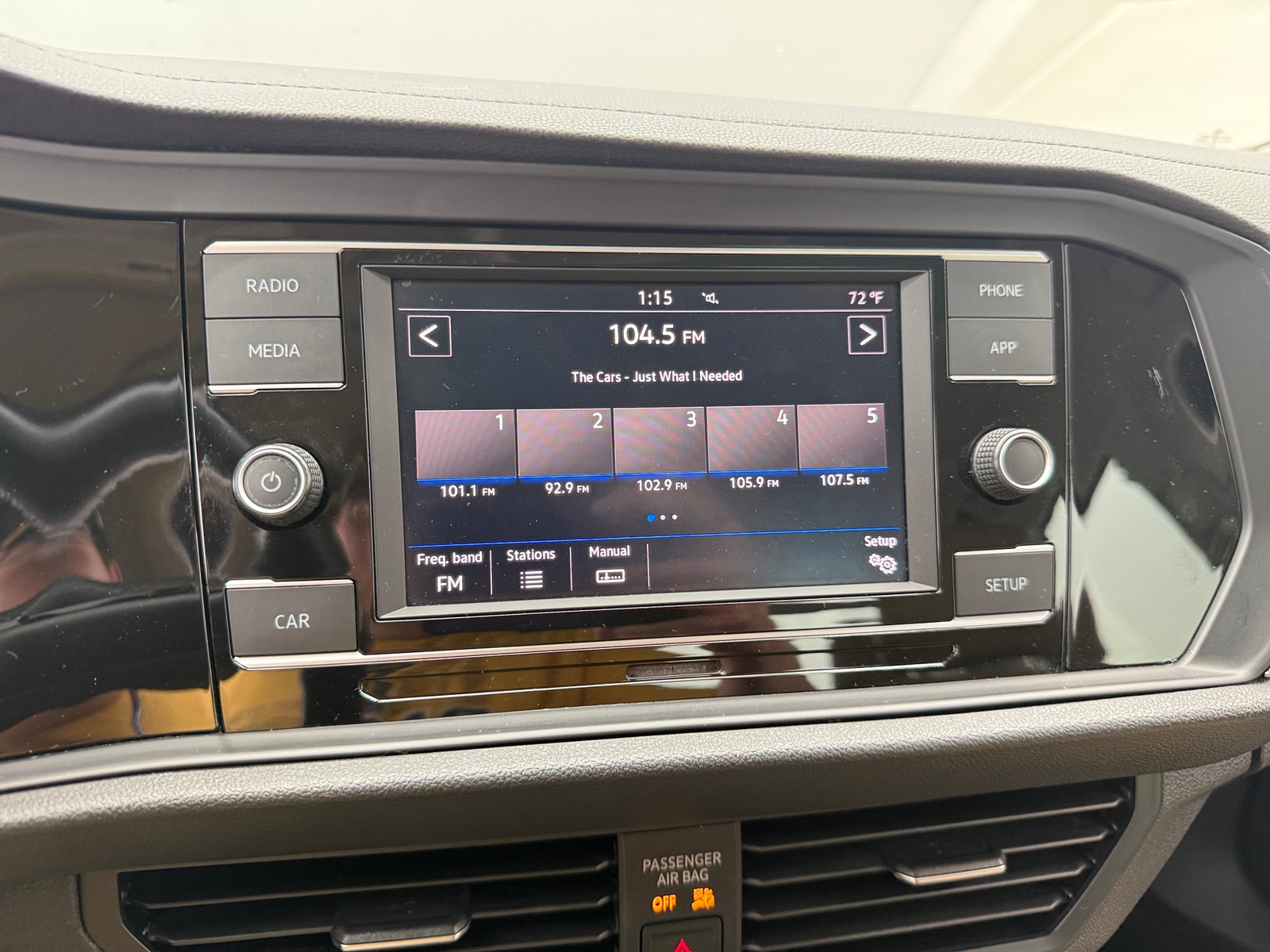 Thumbnail: 2019 Volkswagen Jetta - 4