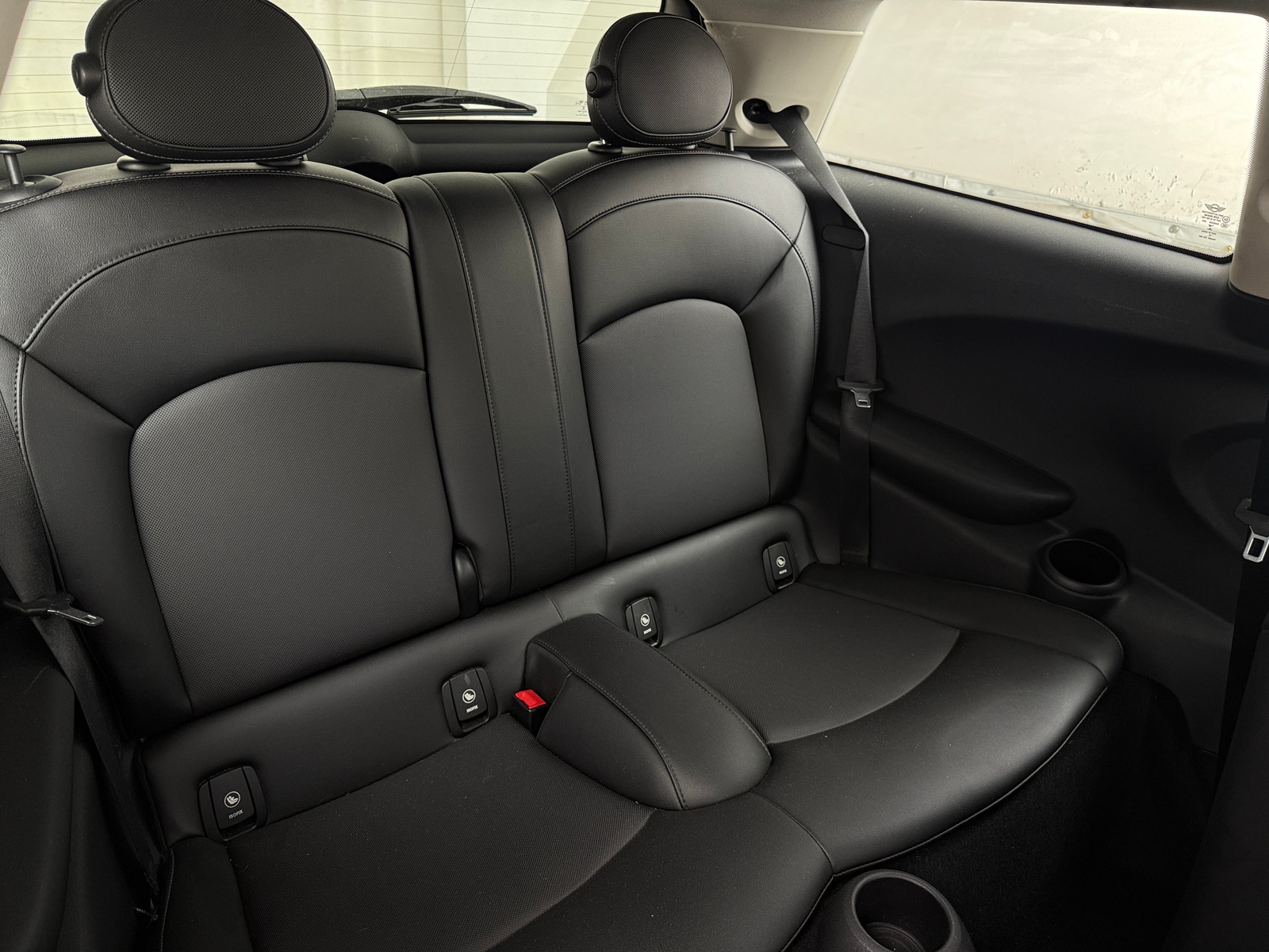 Thumbnail: 2016 MINI Cooper Hardtop - 5