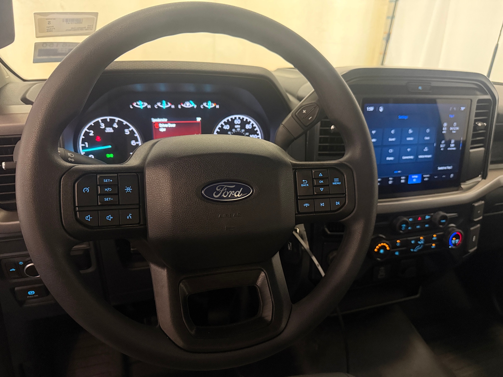 Thumbnail: 2026 Ford Econoline - 5