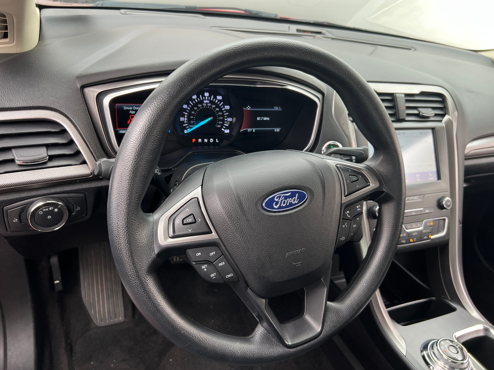 Thumbnail: 2020 Ford Fusion - 5