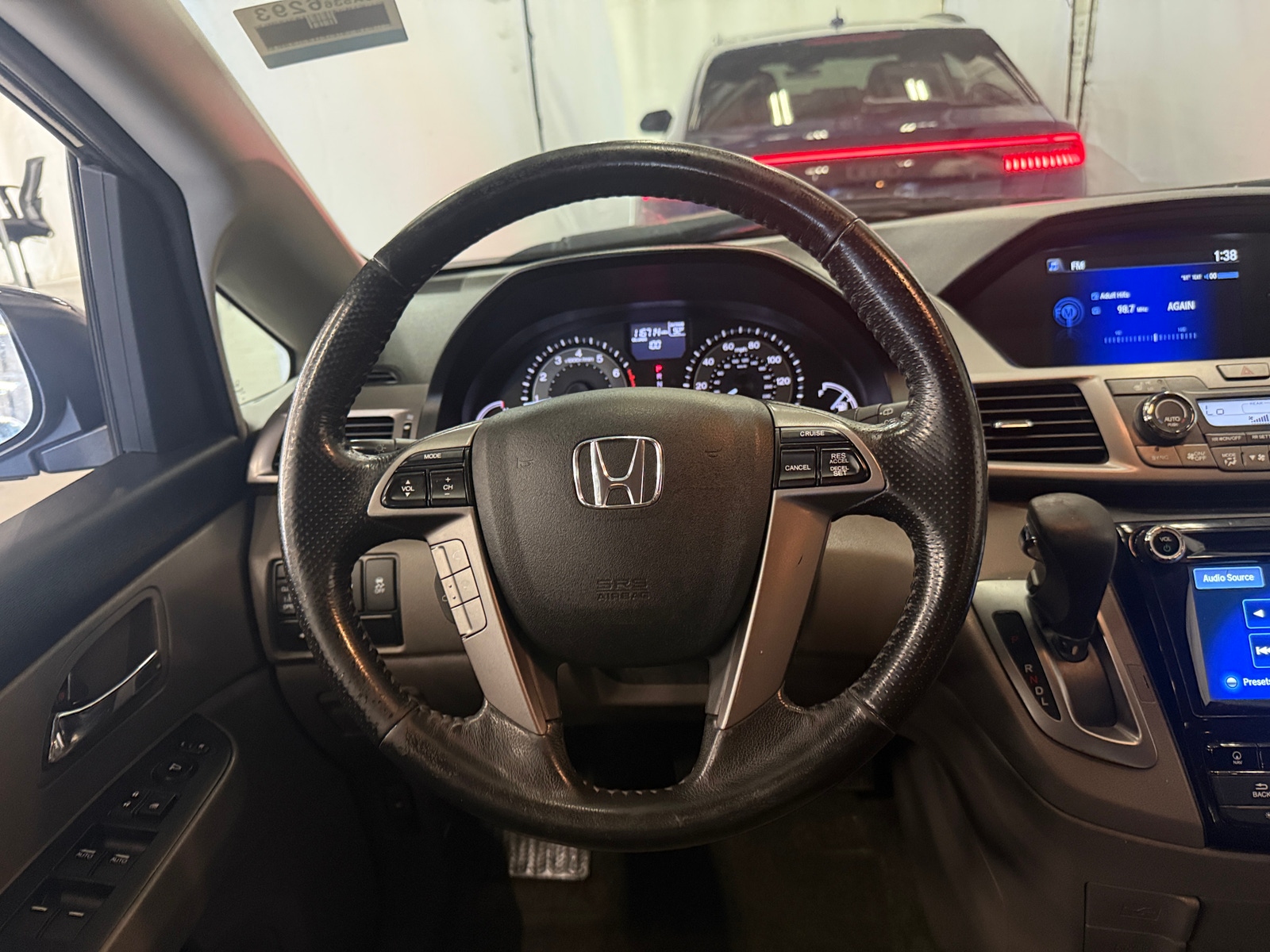 Thumbnail: 2015 Honda Odyssey - 4