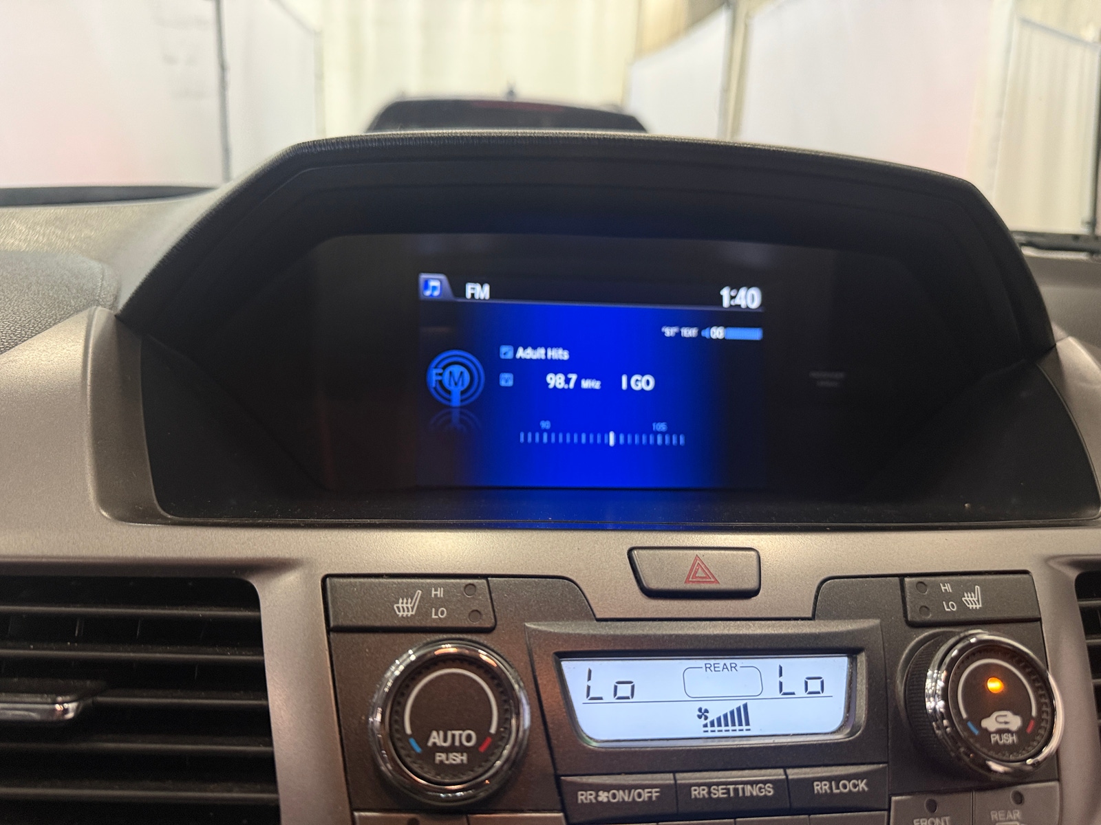 Thumbnail: 2015 Honda Odyssey - 3