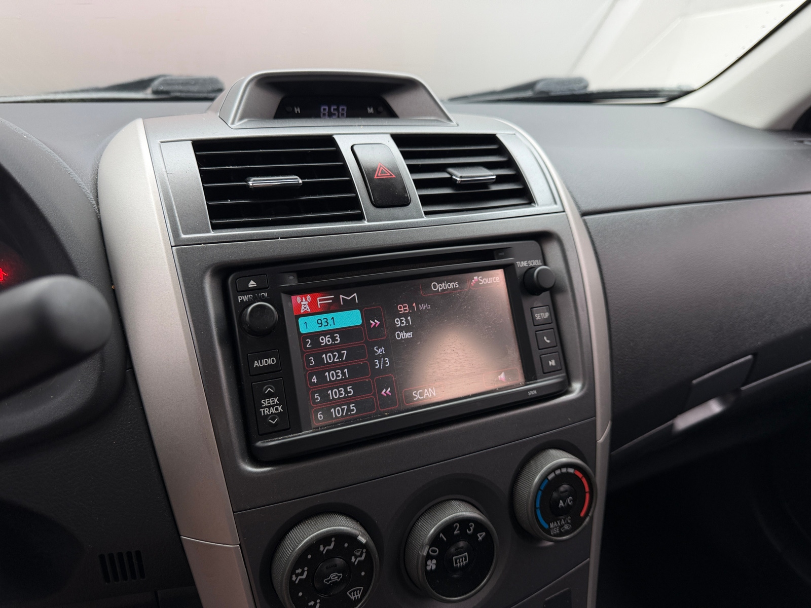 Thumbnail: 2013 Toyota Corolla - 4