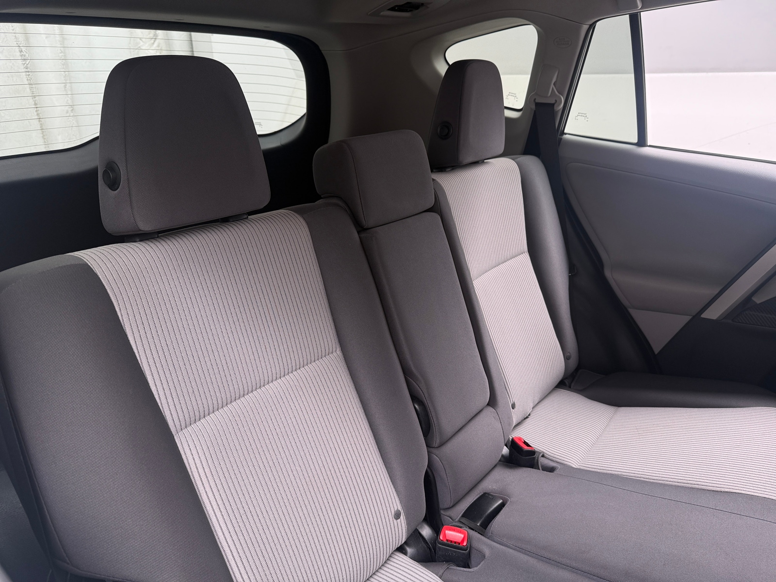 Thumbnail: 2013 Toyota RAV4 - 6