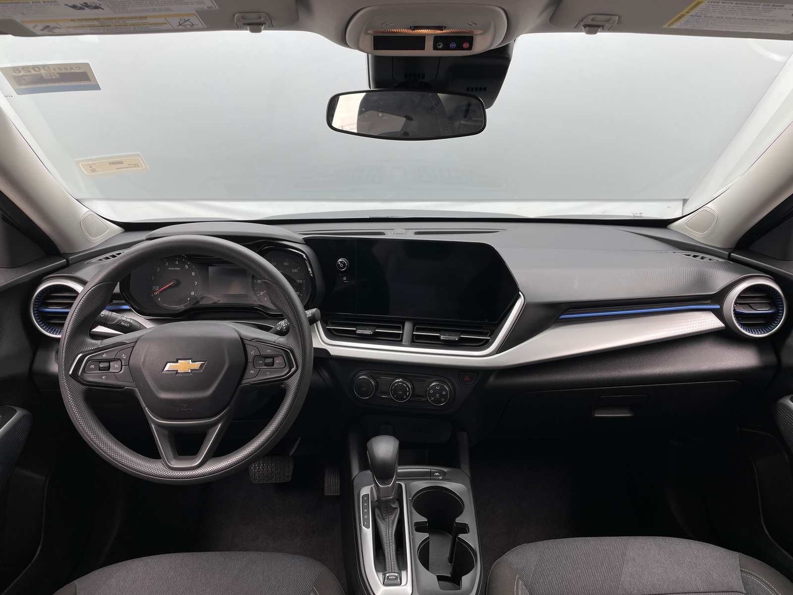Thumbnail: 2025 Chevrolet Trax - 3