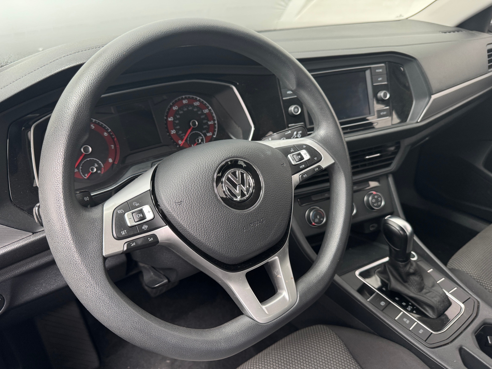 Thumbnail: 2019 Volkswagen Jetta - 5