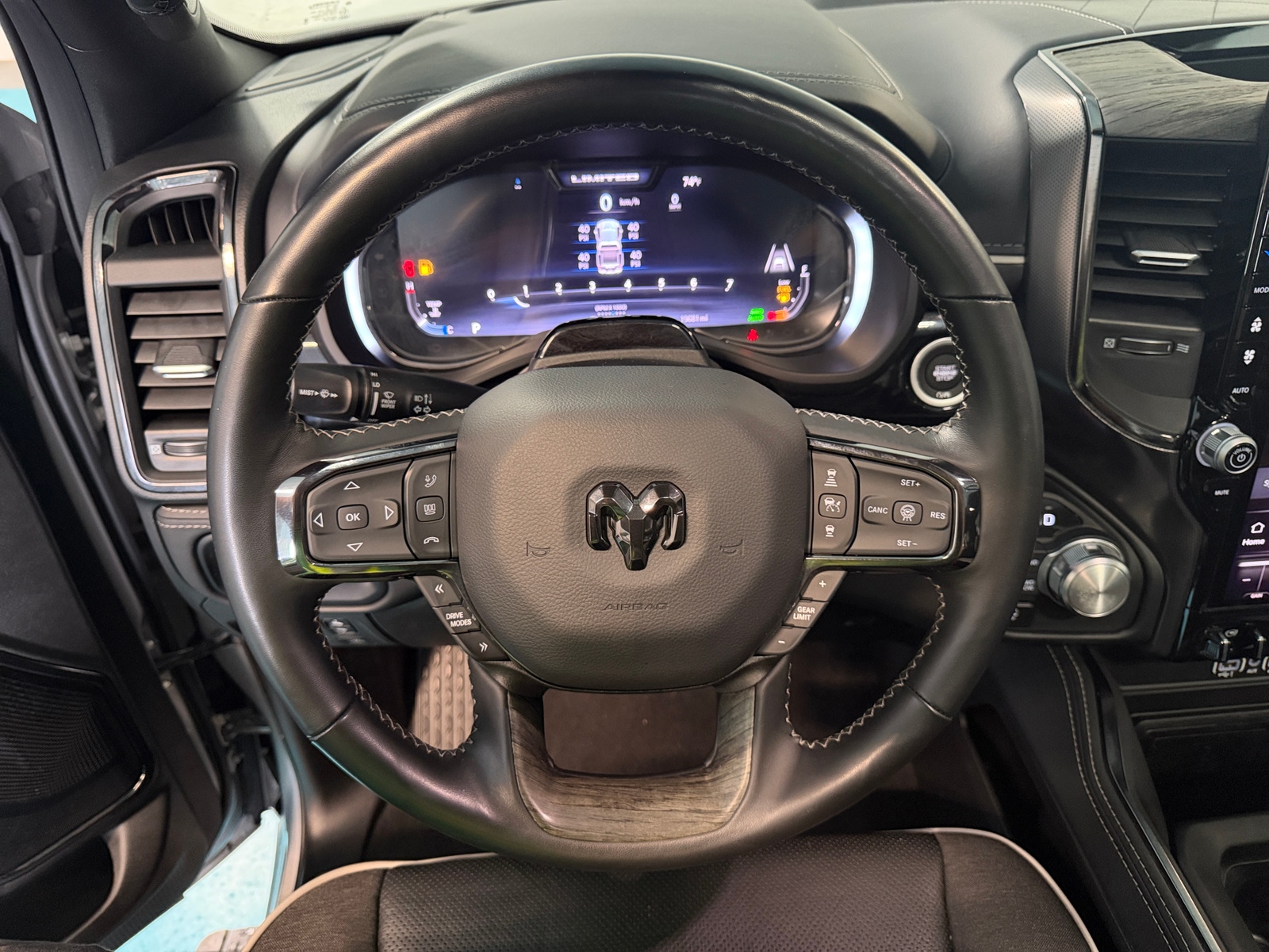 Thumbnail: 2025 RAM 1500 - 4
