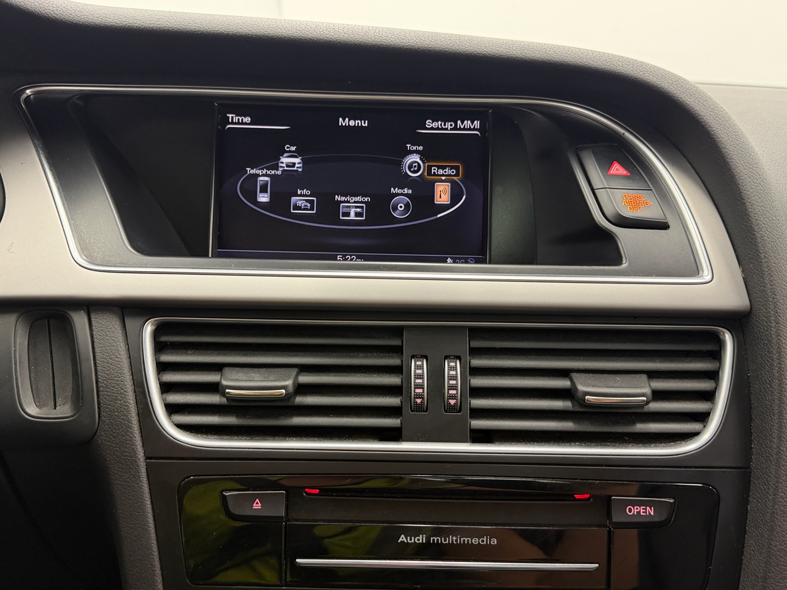 Thumbnail: 2014 Audi A4 - 3