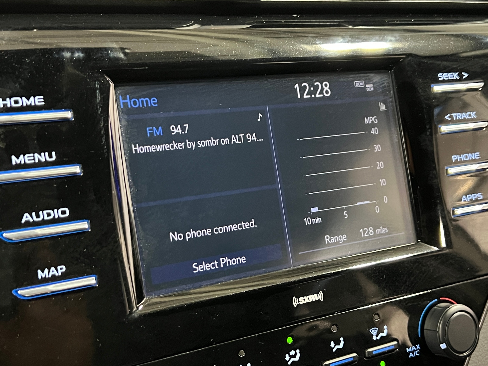 Thumbnail: 2020 Toyota Camry - 4