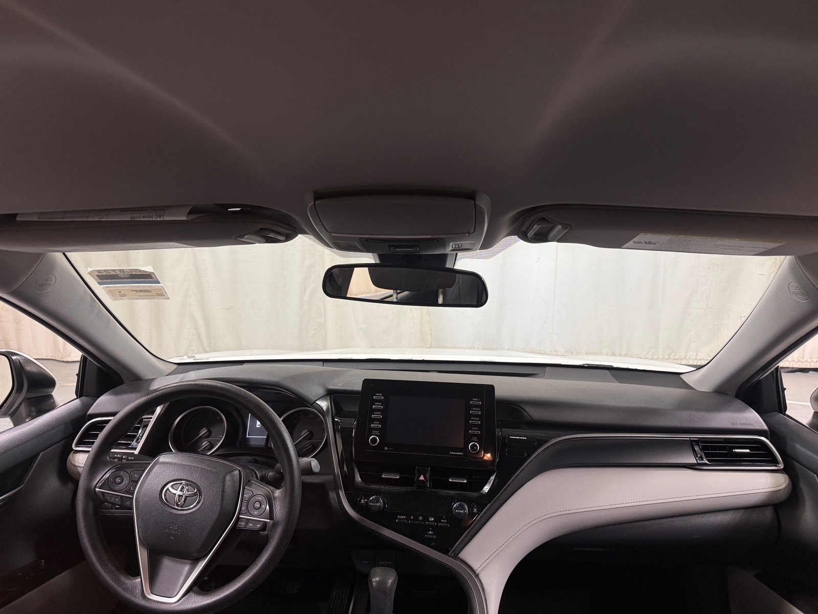 Thumbnail: 2022 Toyota Camry - 3