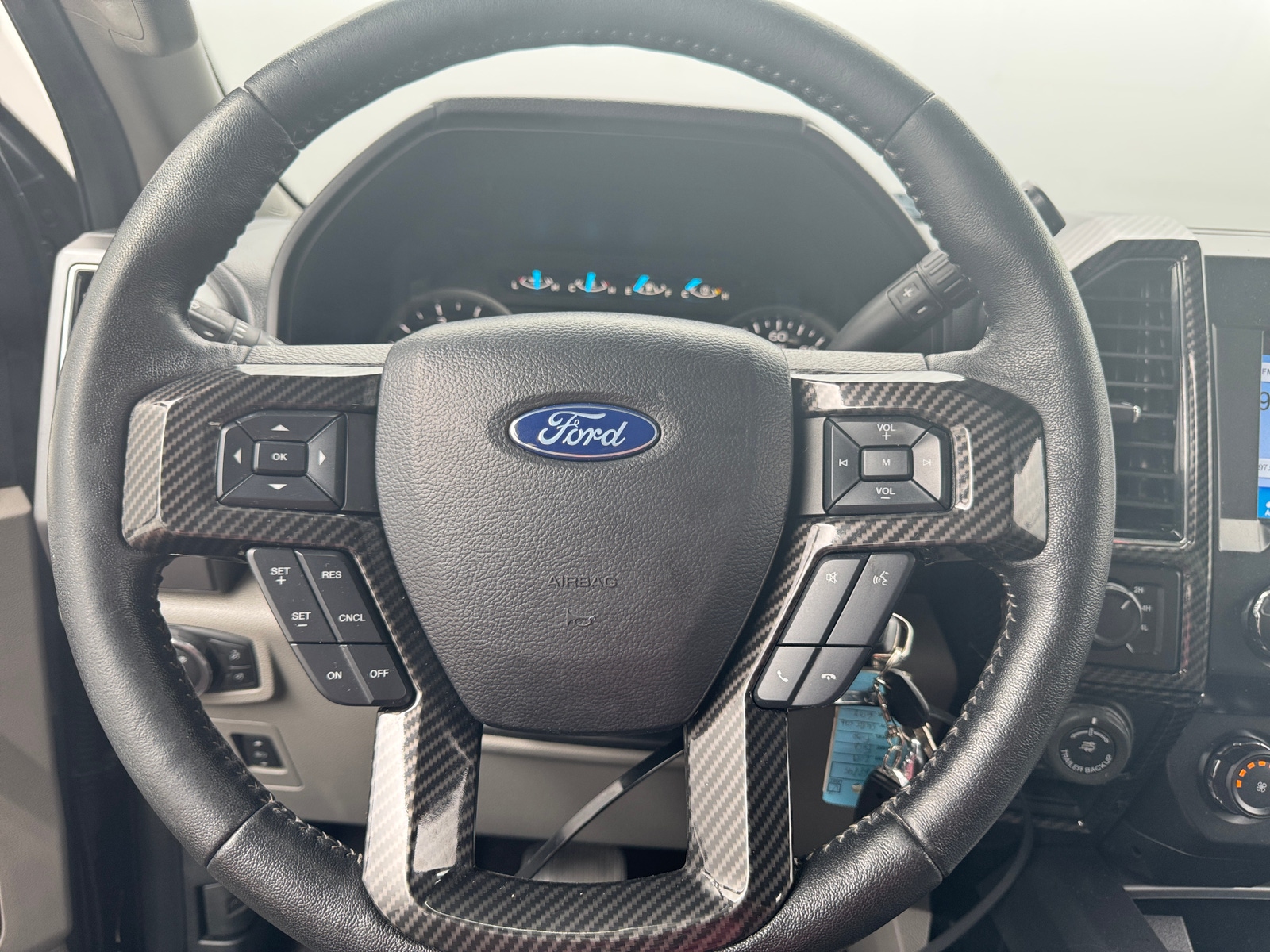 Thumbnail: 2019 Ford Econoline - 5