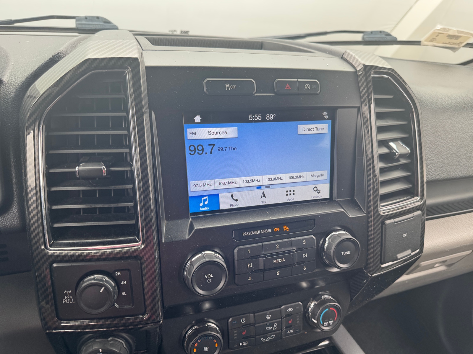 Thumbnail: 2019 Ford Econoline - 4