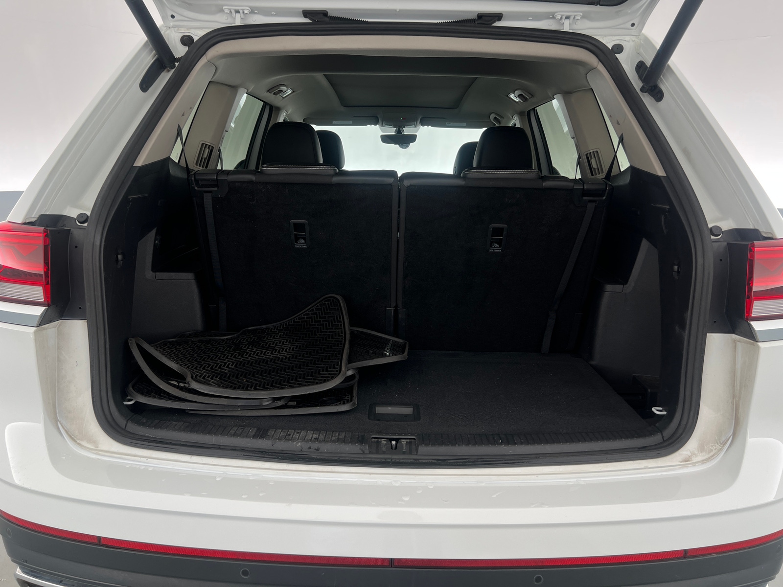 Thumbnail: 2021 Volkswagen Atlas - 6