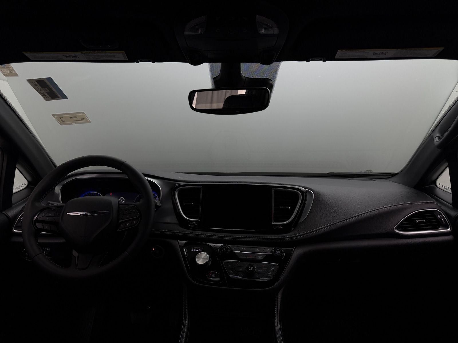 Thumbnail: 2025 Chrysler Pacifica - 2