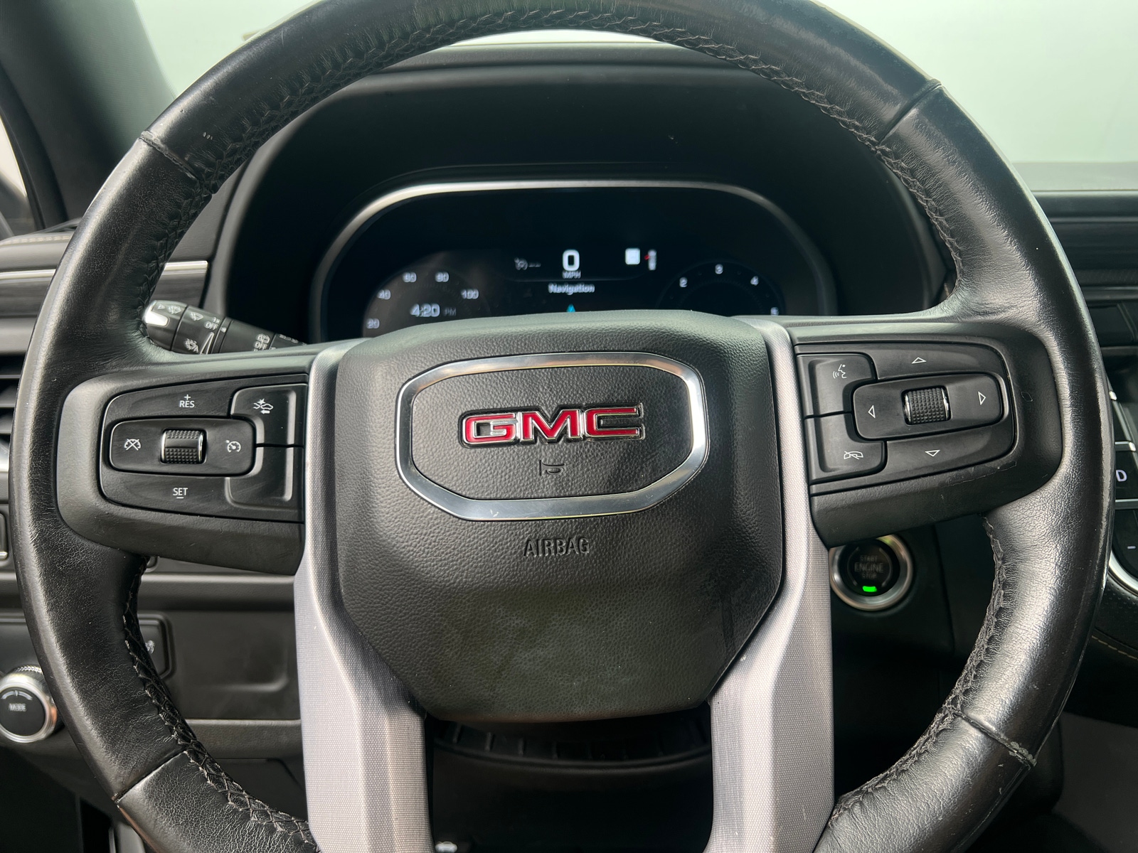 Thumbnail: 2022 GMC Yukon - 4