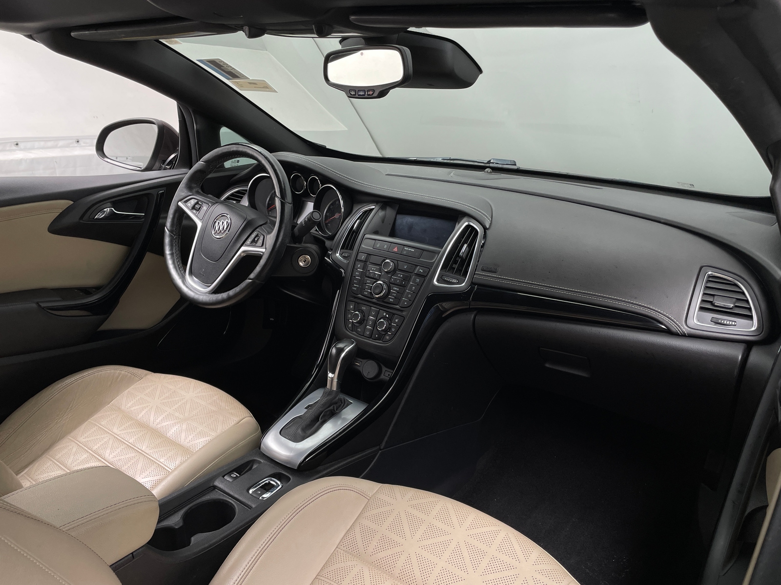 Thumbnail: 2016 Buick Cascada - 2