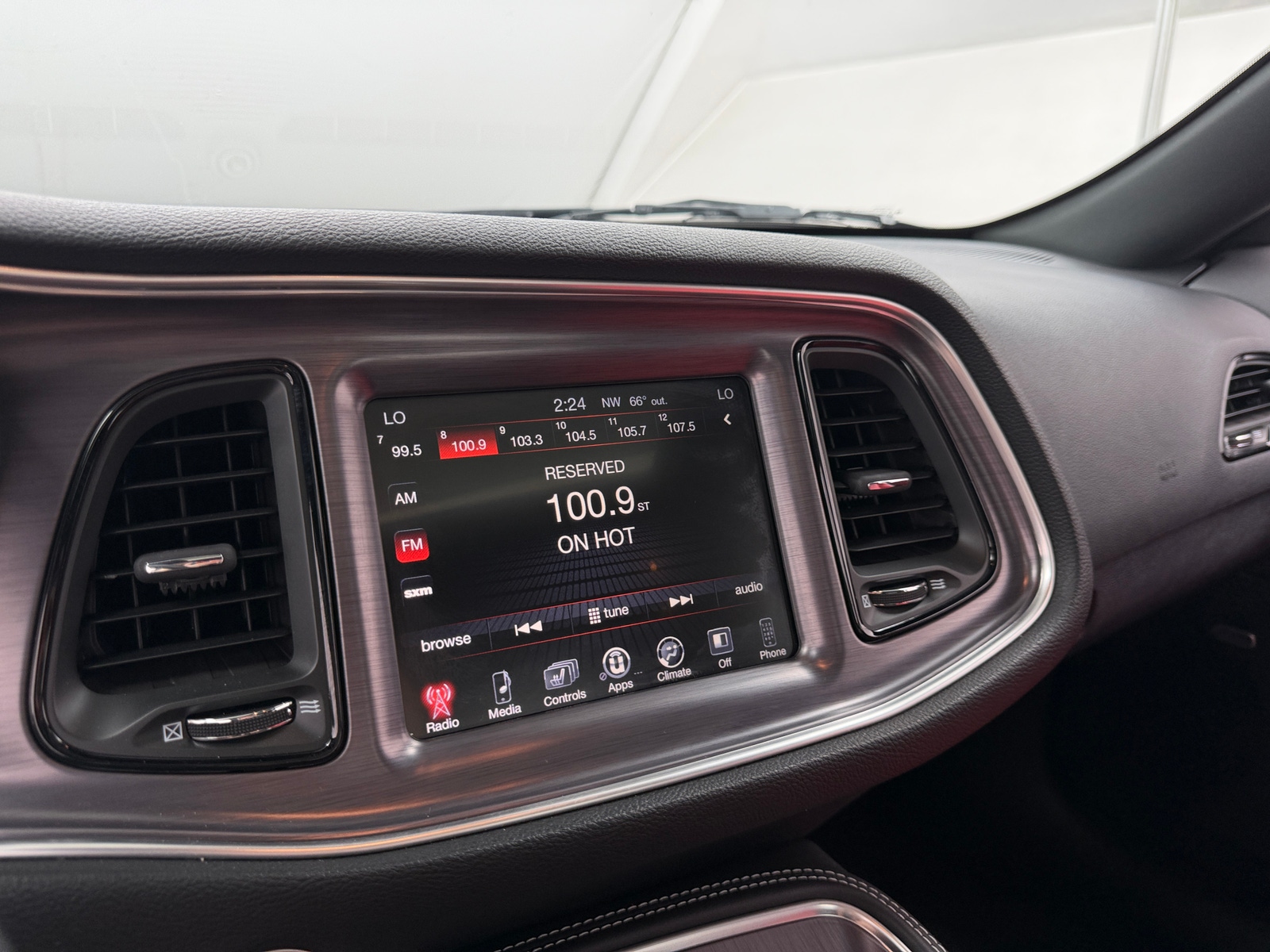 Thumbnail: 2016 Dodge Challenger - 2