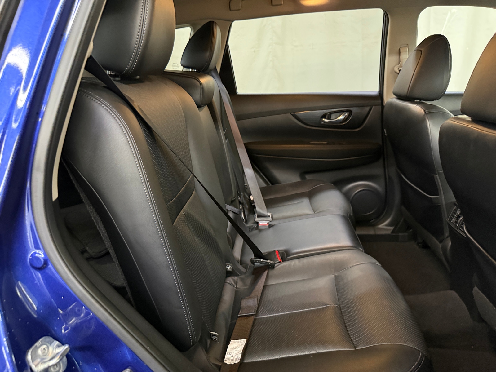 Thumbnail: 2017 Nissan Rogue - 5