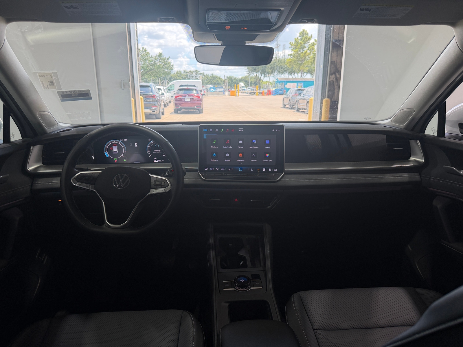 Thumbnail: 2026 Volkswagen Tiguan - 3