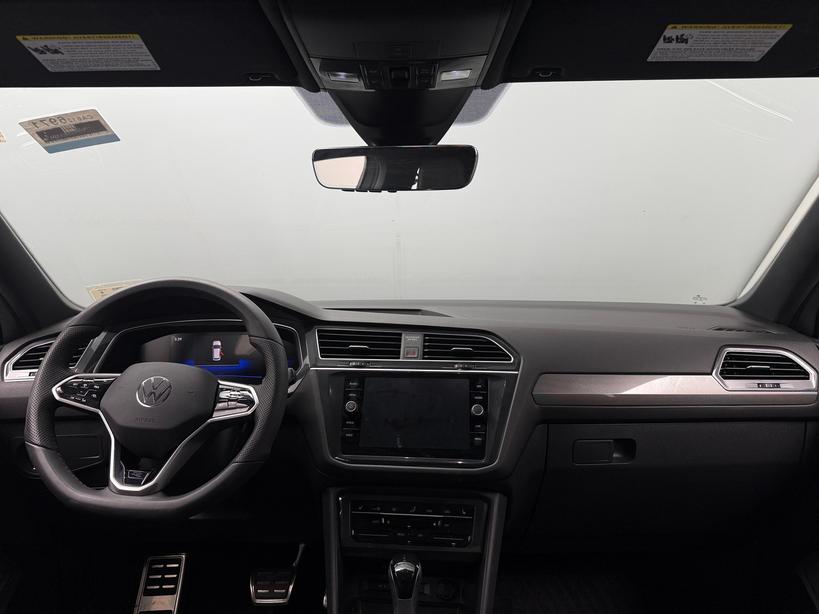 Thumbnail: 2024 Volkswagen Tiguan - 2