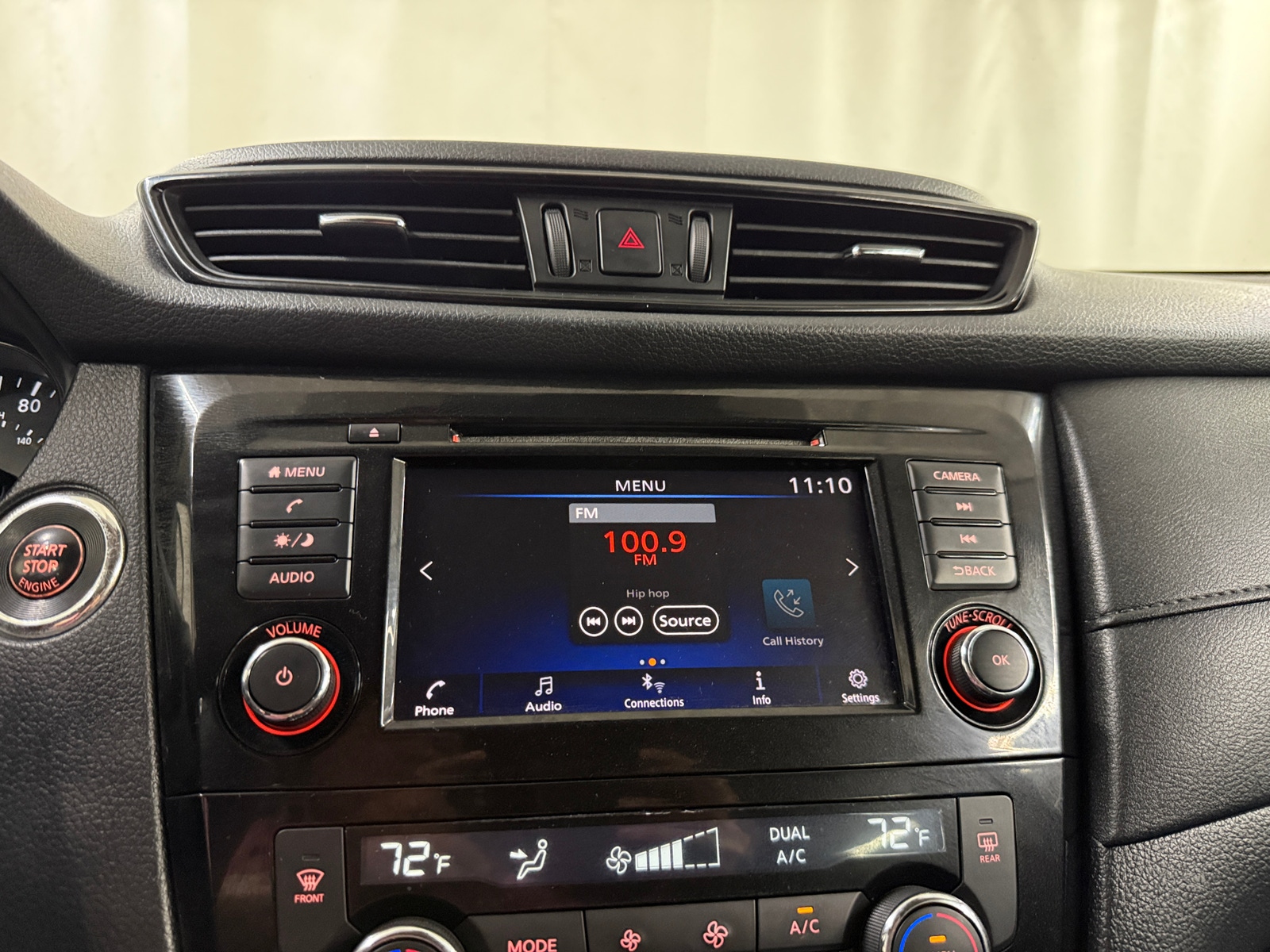 Thumbnail: 2019 Nissan Rogue - 4