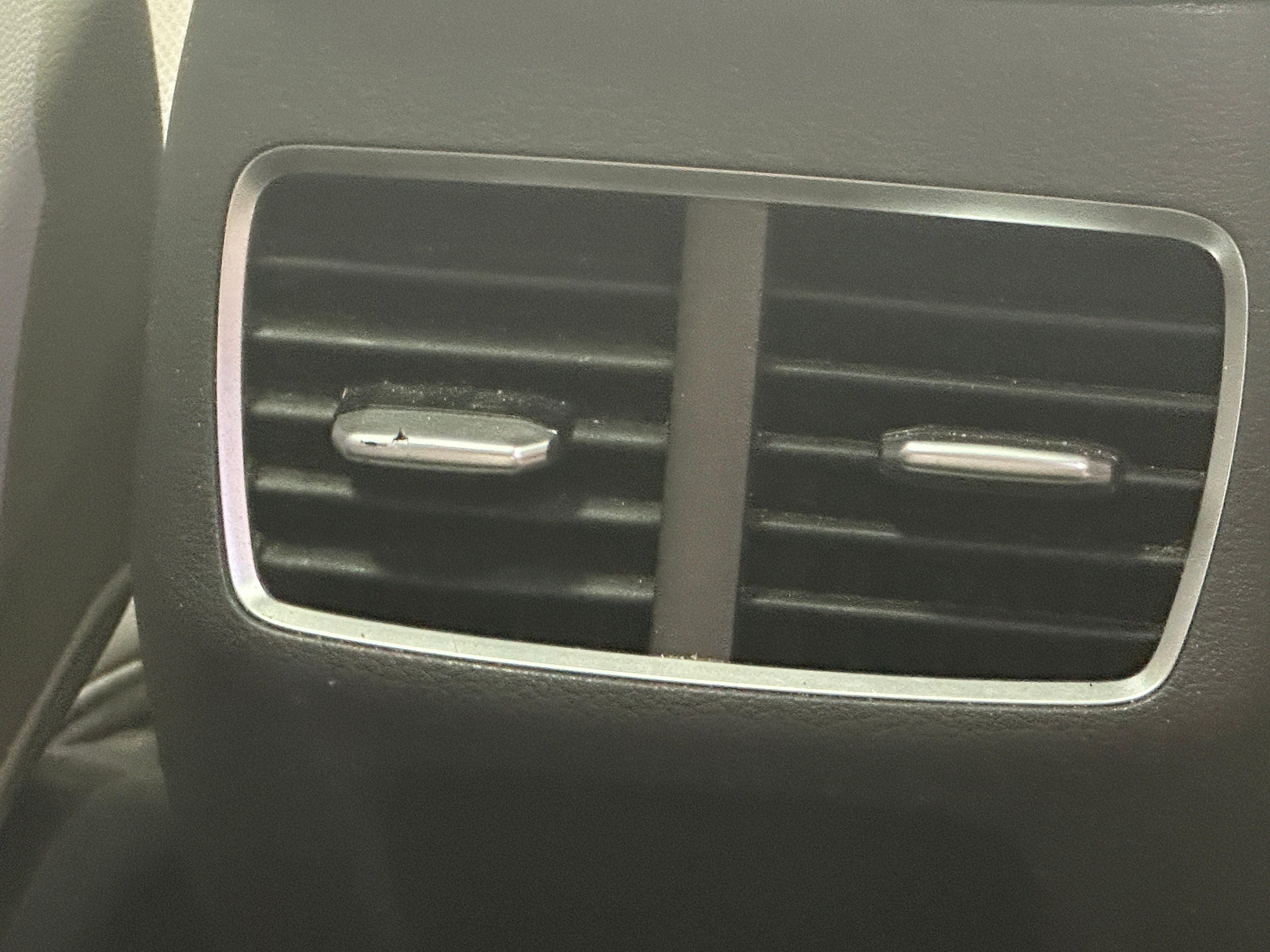 Used 2020 Hyundai Sonata Limited with VIN 5NPEH4J20LH011173 for sale in Pewaukee, WI
