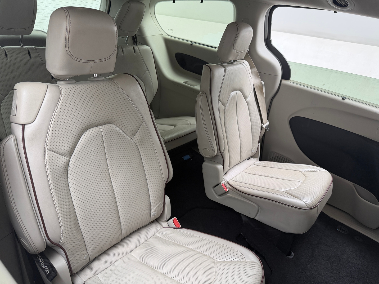 Thumbnail: 2020 Chrysler Pacifica - 5