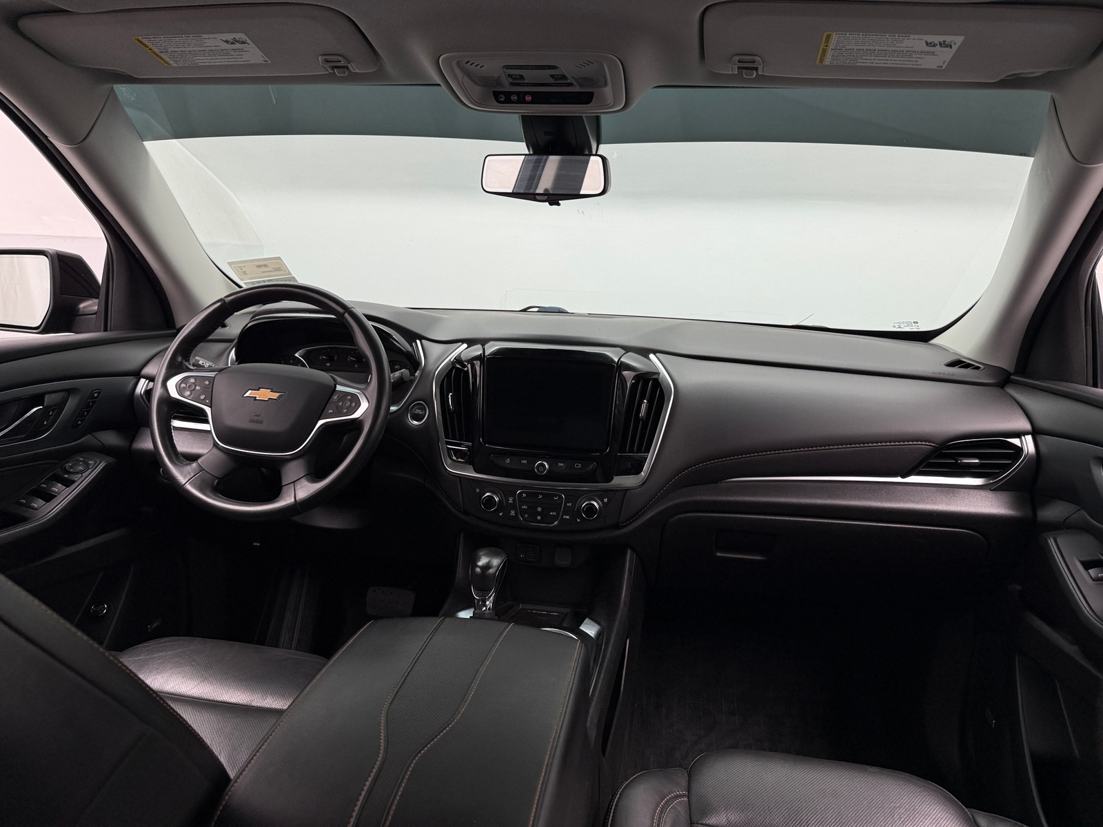 Thumbnail: 2021 Chevrolet Traverse - 2
