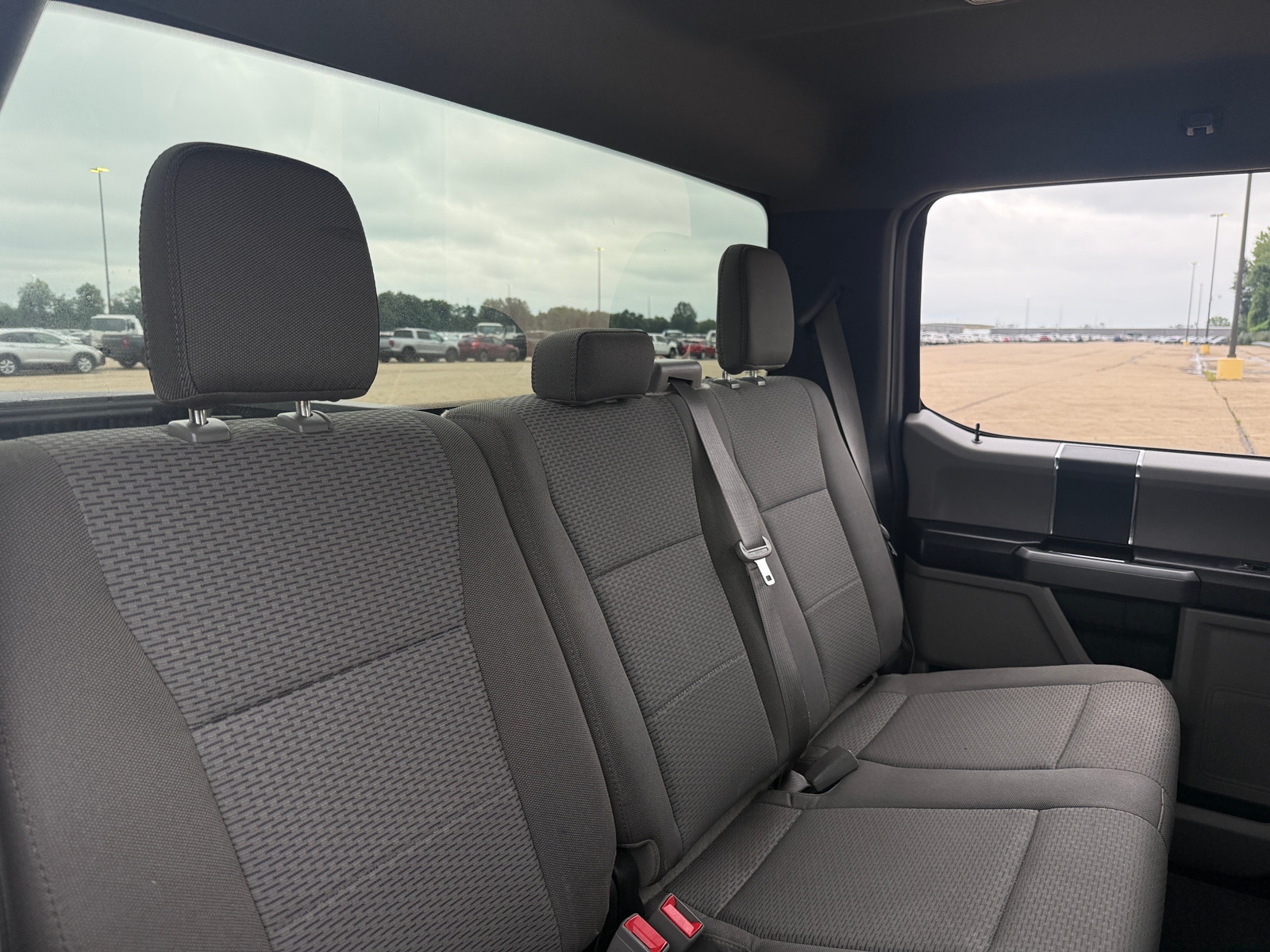 Thumbnail: 2019 Ford Econoline - 6
