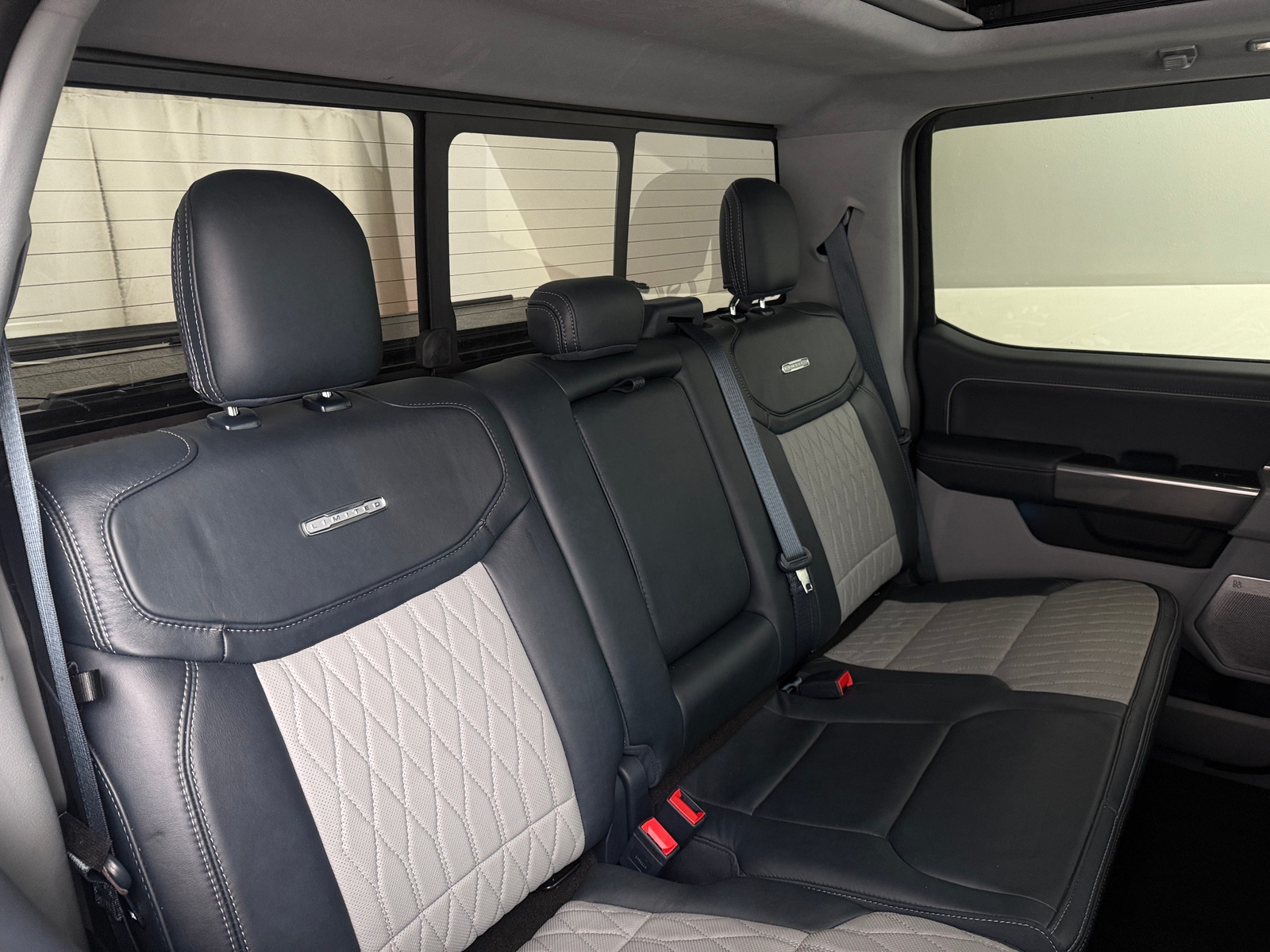 Thumbnail: 2021 Ford Econoline - 5