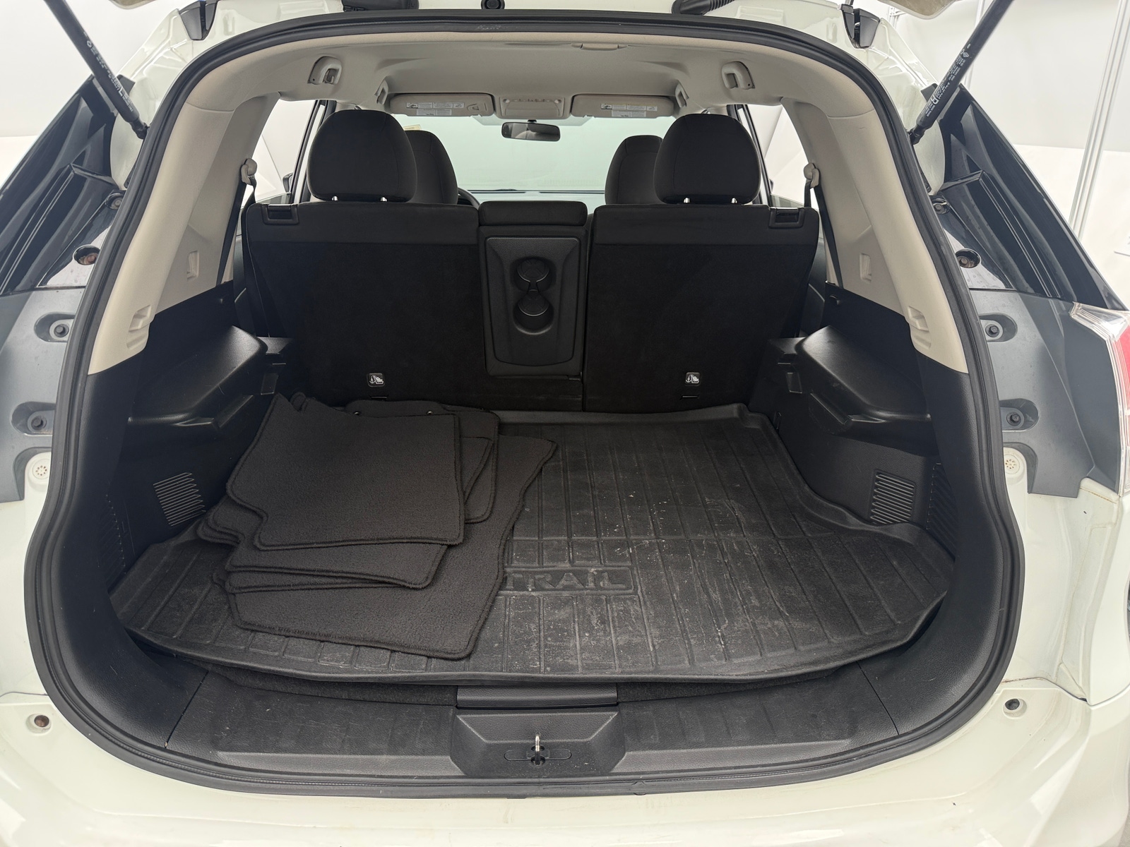 Thumbnail: 2016 Nissan Rogue - 7