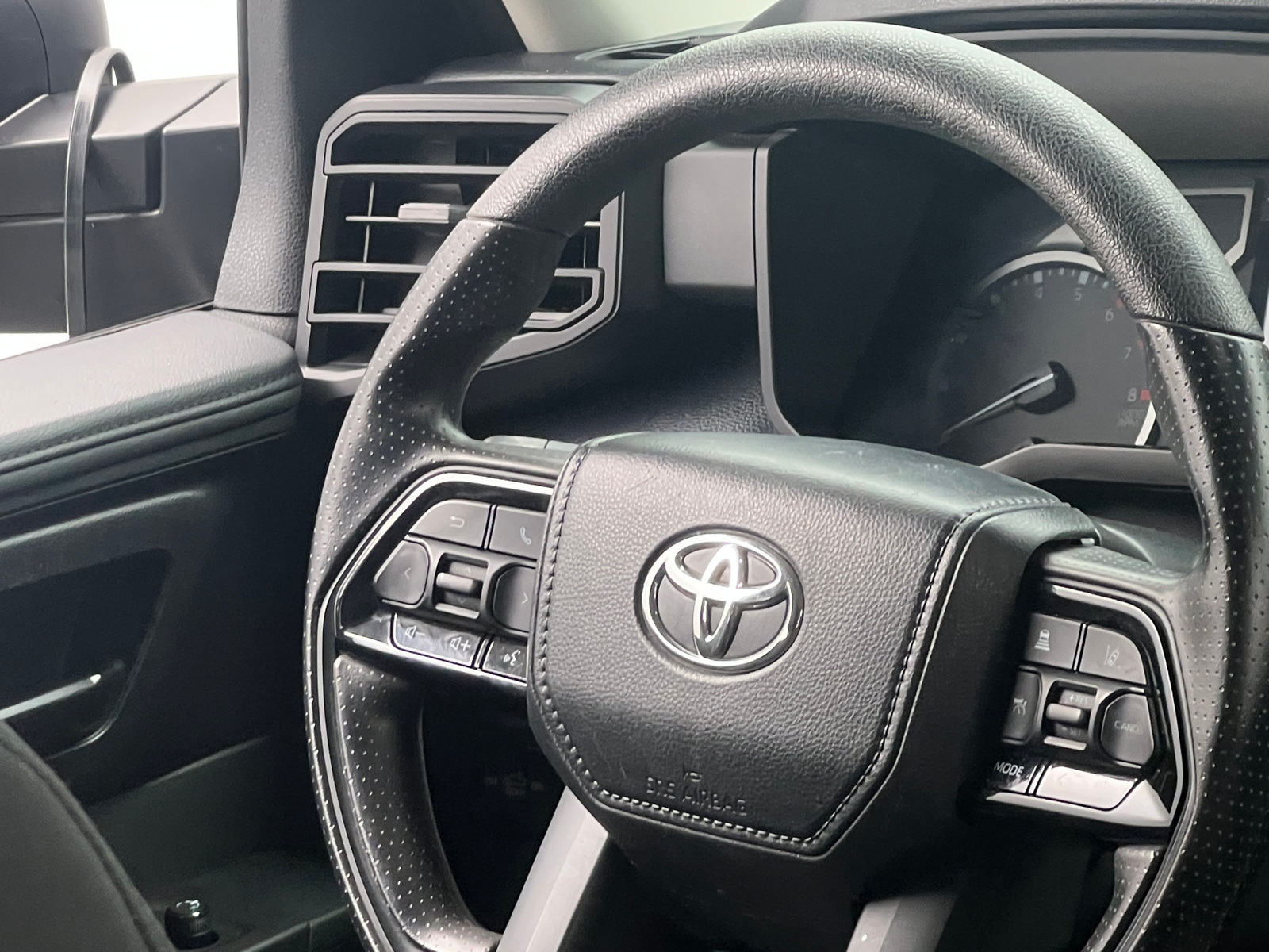 Thumbnail: 2024 Toyota Tundra - 5