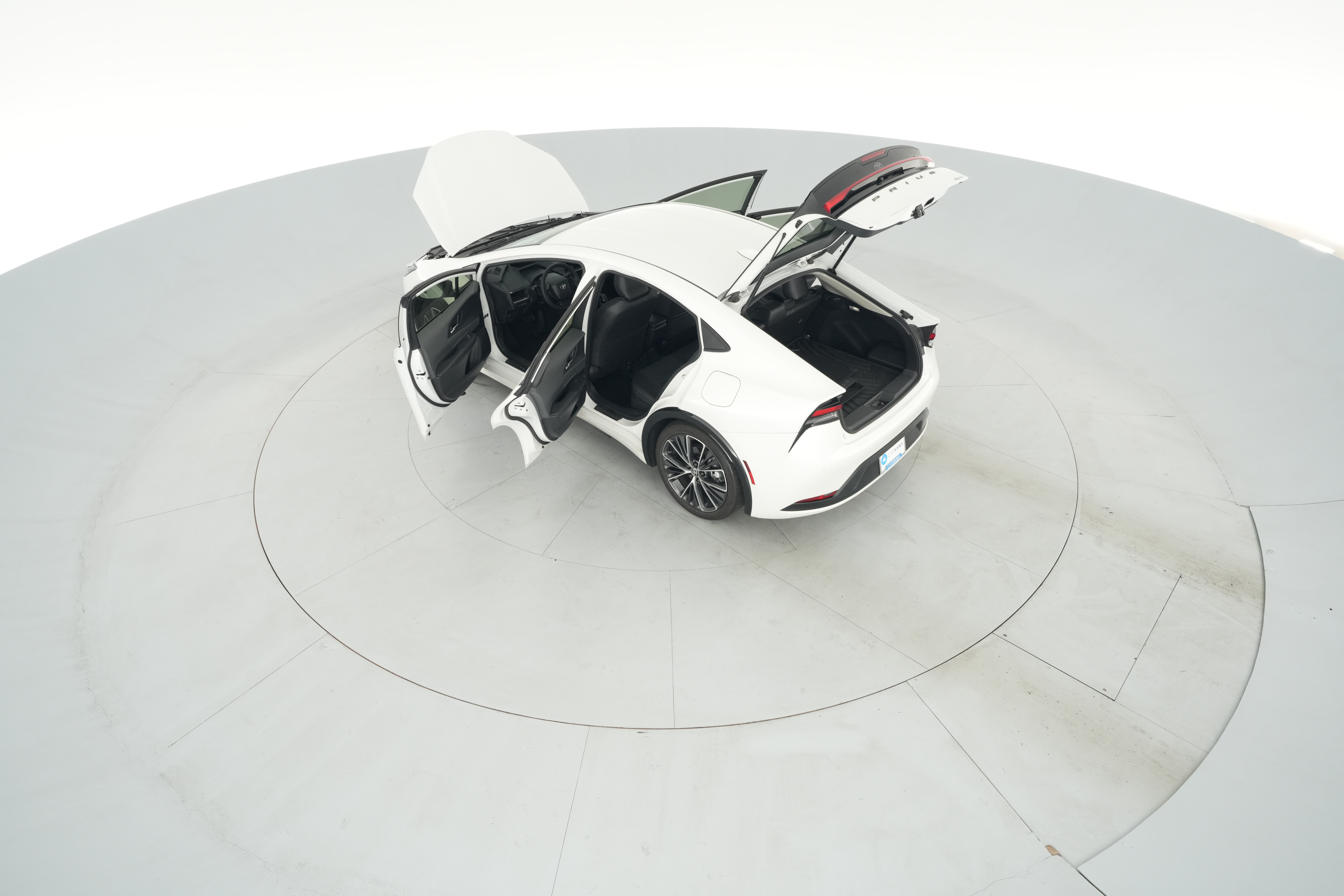 2024 Toyota Prius XLE - Photo 45