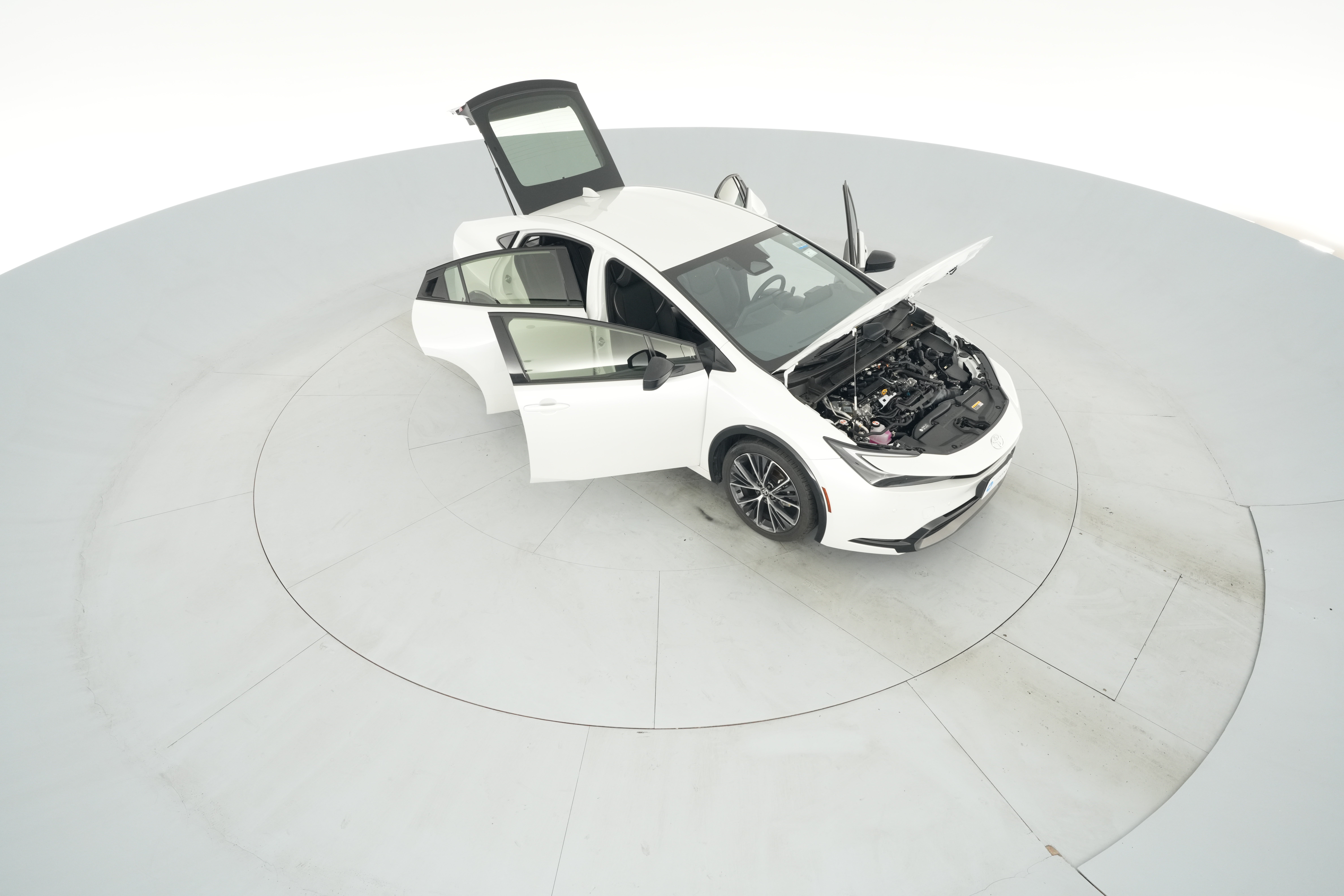 2024 Toyota Prius XLE - Photo 53