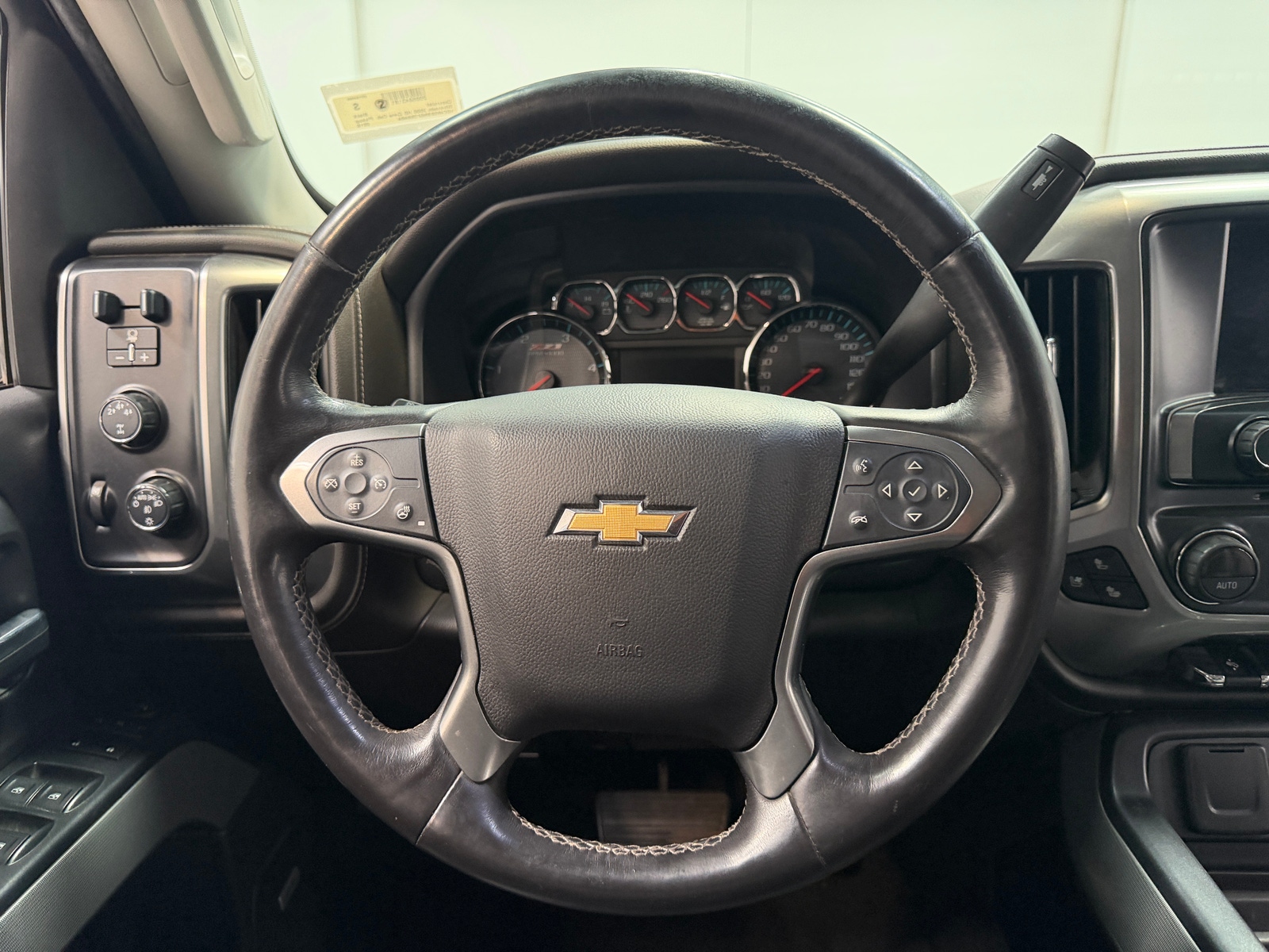 Thumbnail: 2016 Chevrolet Silverado 3500 - 4