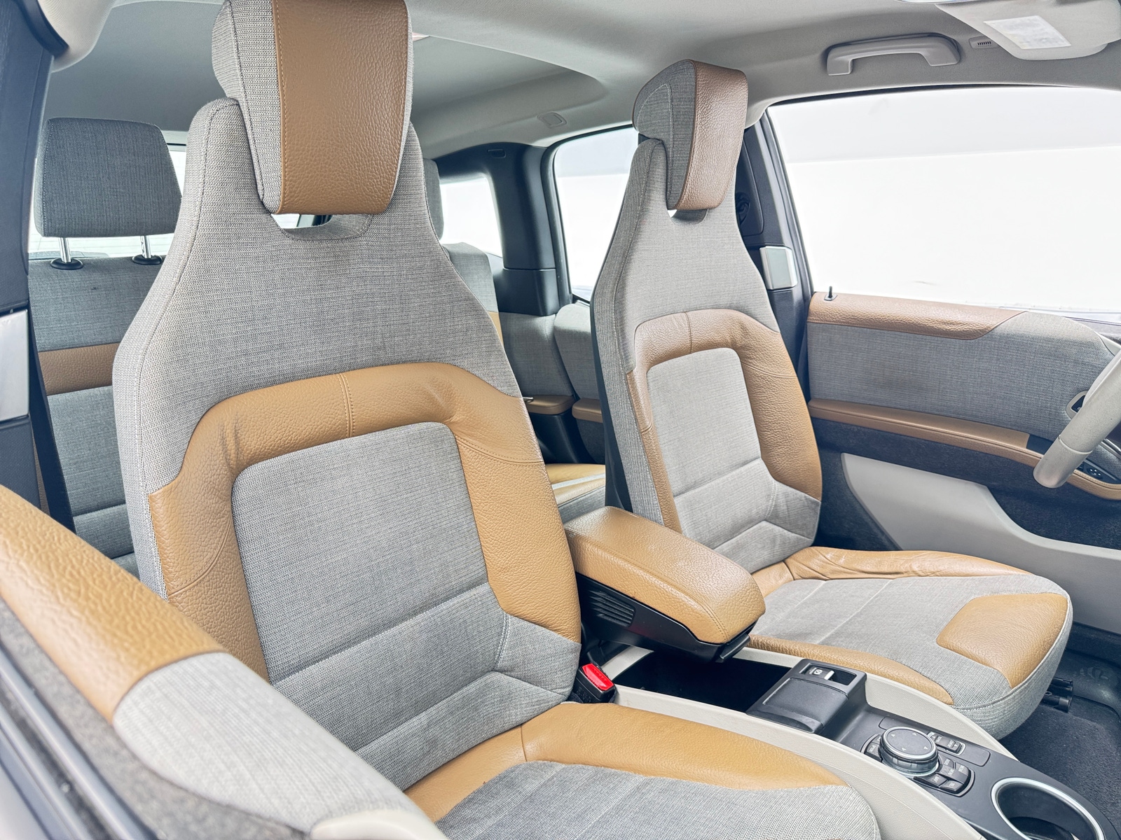 Thumbnail: 2015 BMW i3 - 2