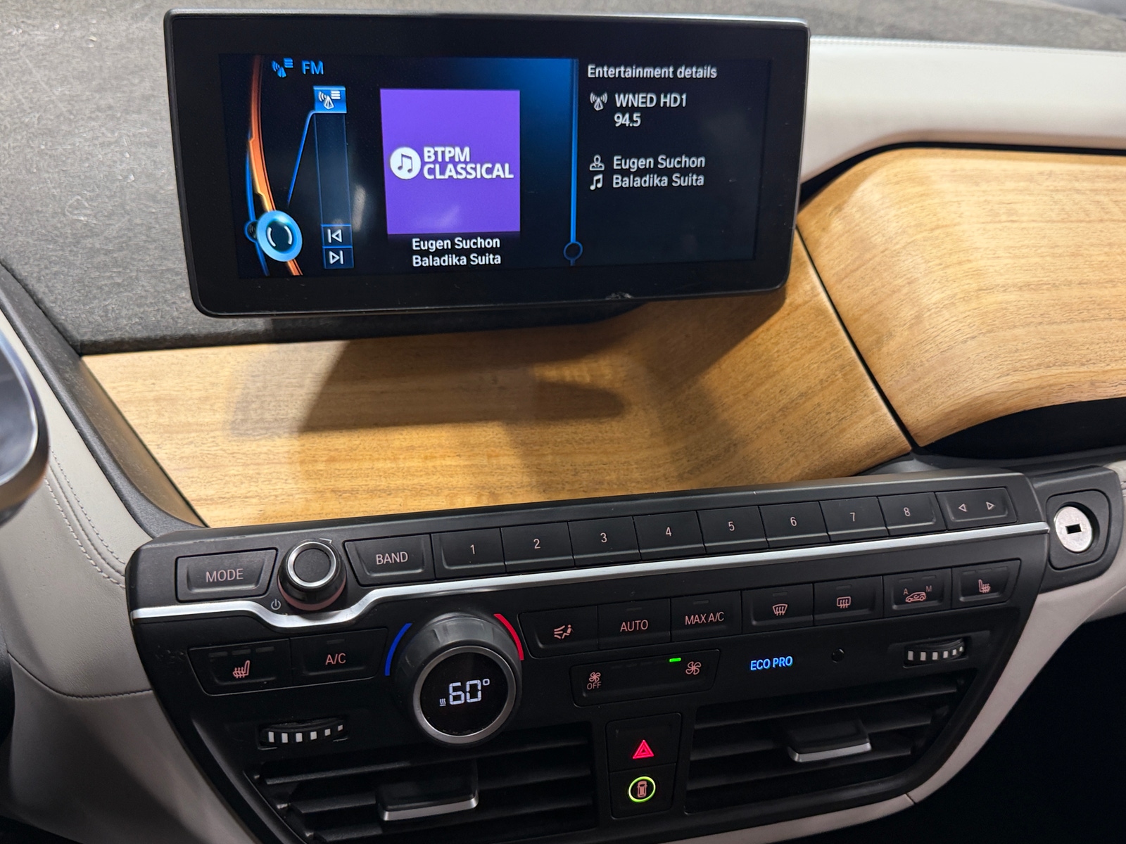 Thumbnail: 2015 BMW i3 - 4