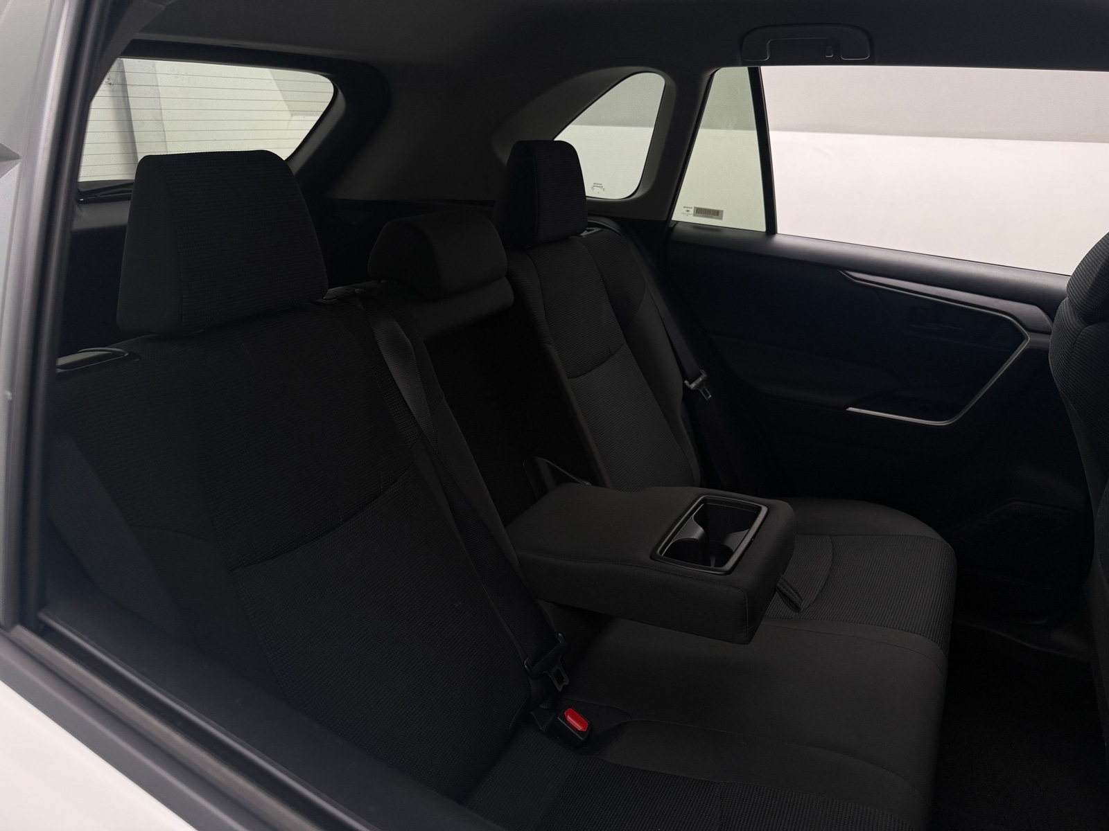 Thumbnail: 2025 Toyota RAV4 - 6