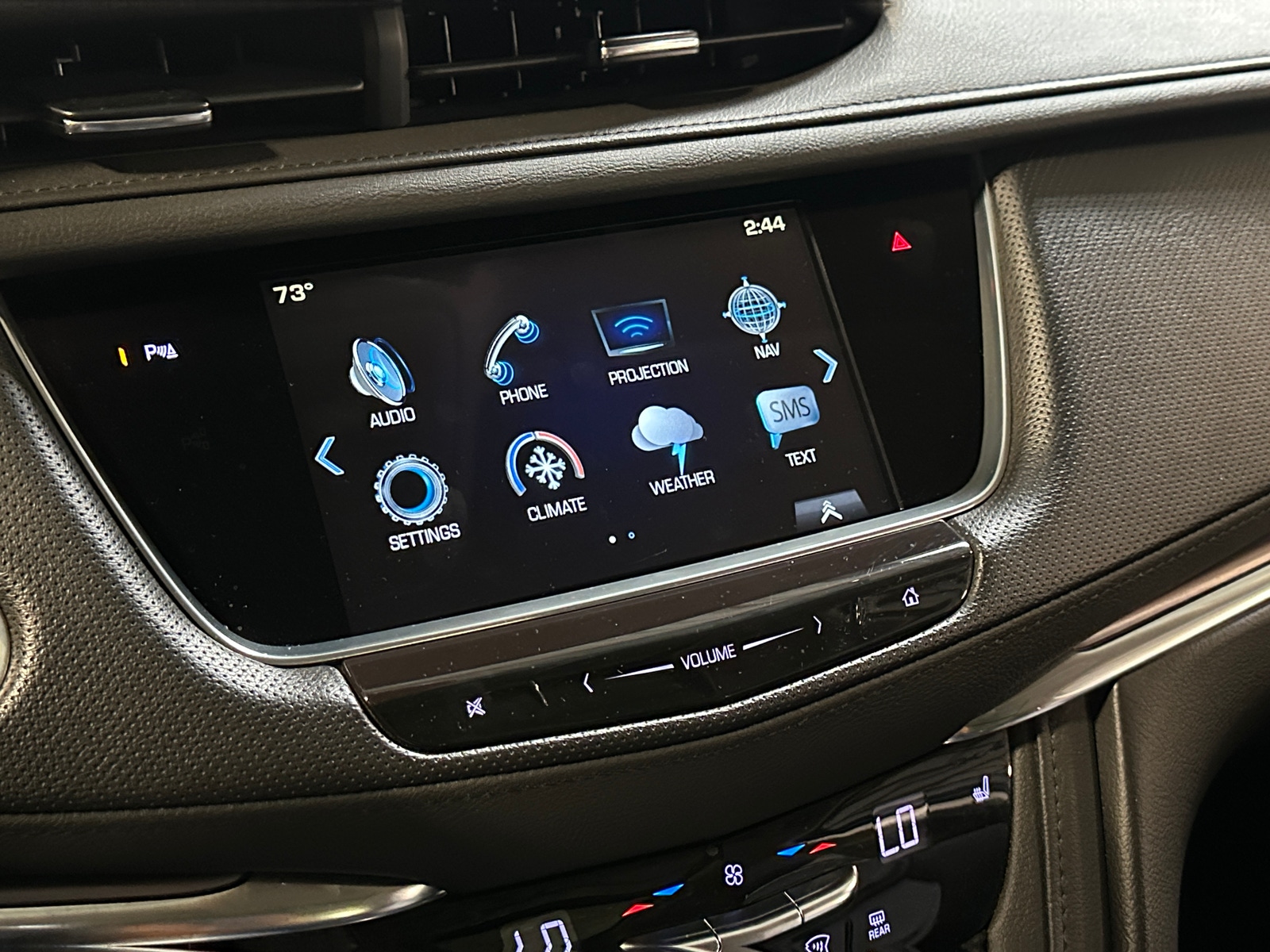 Thumbnail: 2019 Cadillac XT5 - 3
