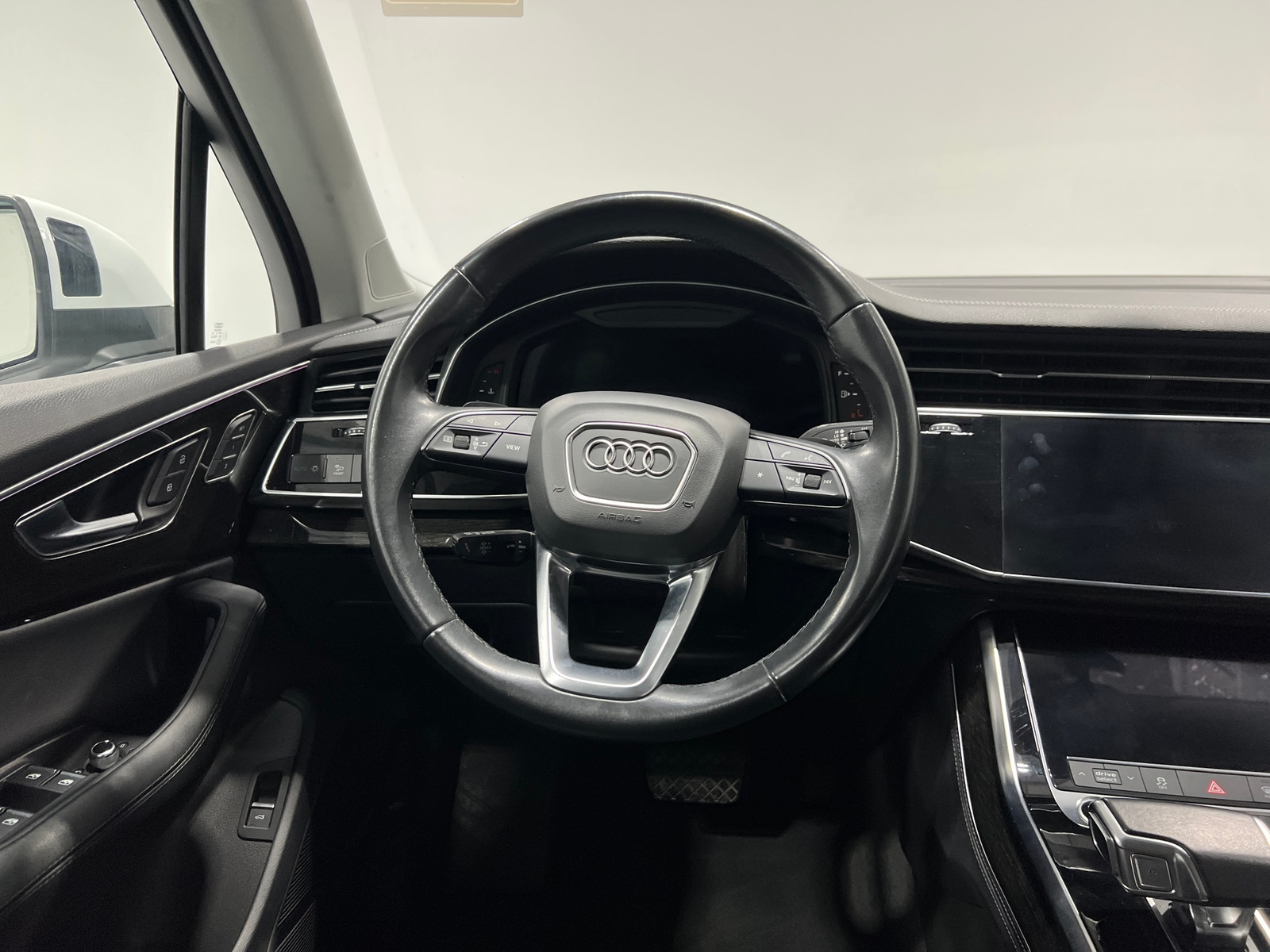 Thumbnail: 2024 Audi Q7 - 4