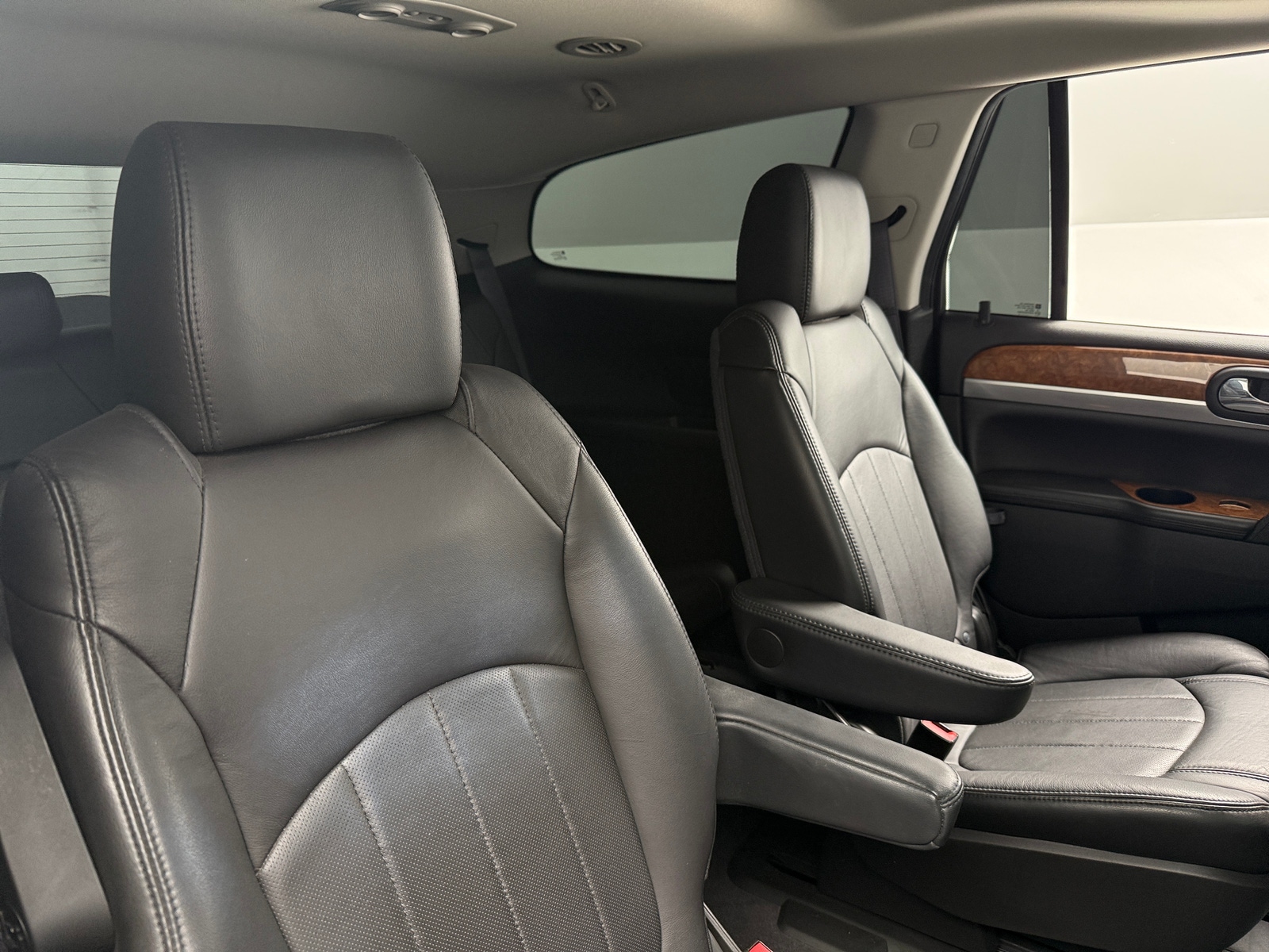 Thumbnail: 2012 Buick Enclave - 5