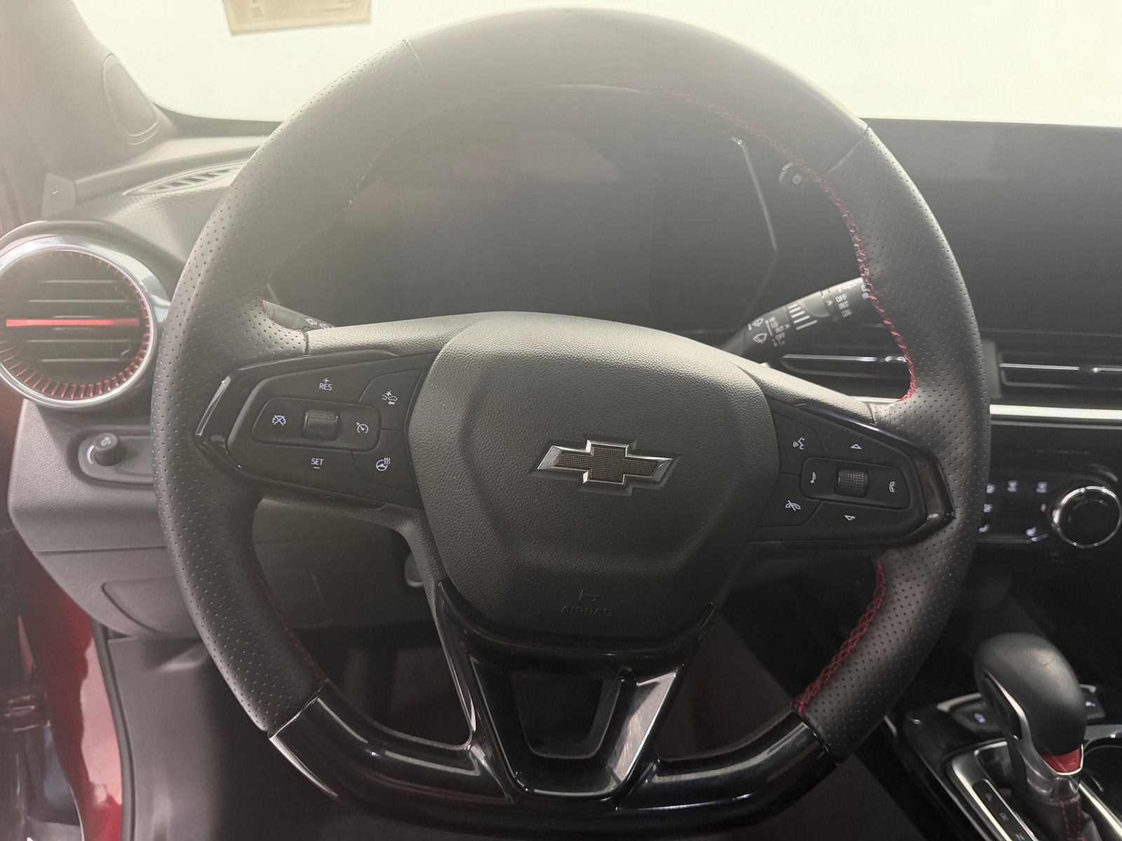 Thumbnail: 2025 Chevrolet Trax - 4