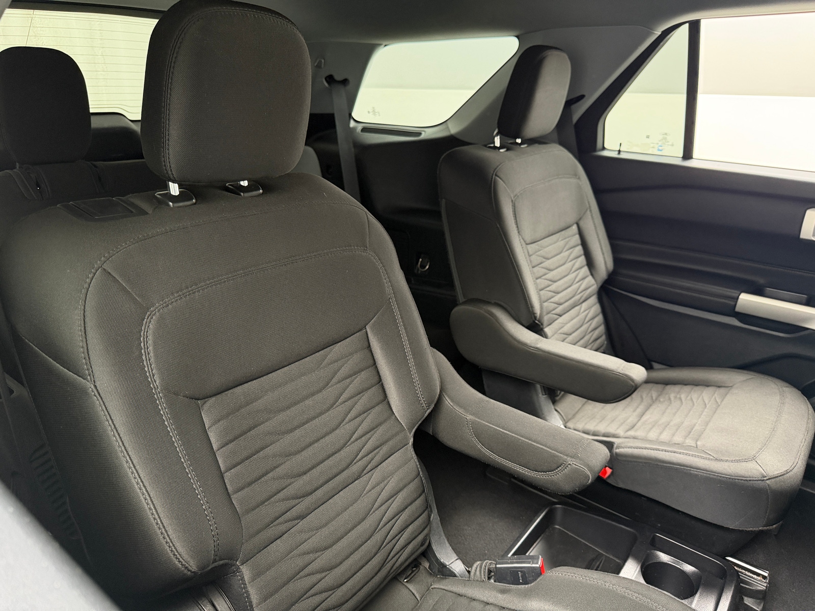 Thumbnail: 2021 Ford Explorer - 6