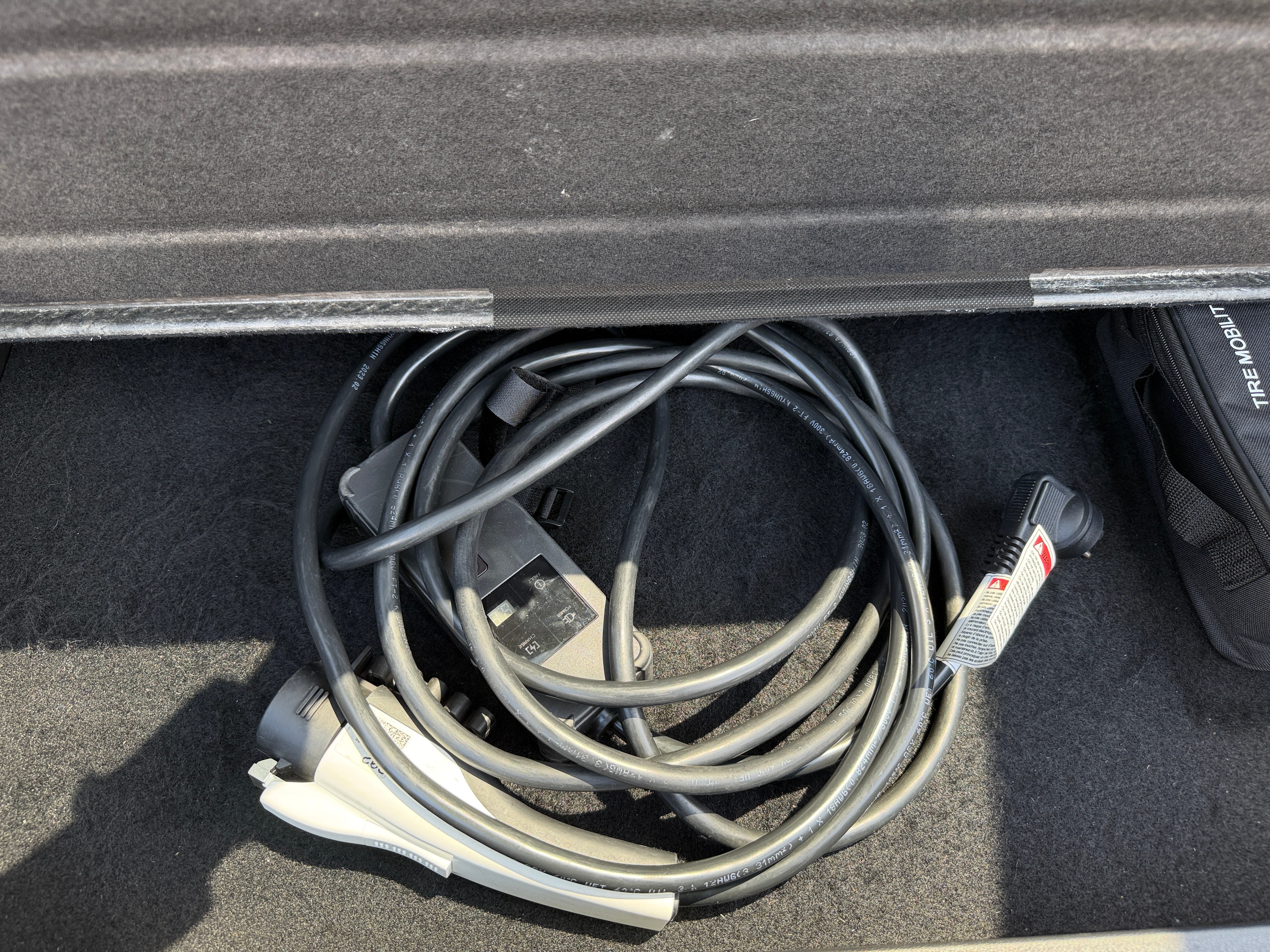 Used 2023 Hyundai IONIQ 5 SEL with VIN KM8KNDAF6PU192415 for sale in Pewaukee, WI