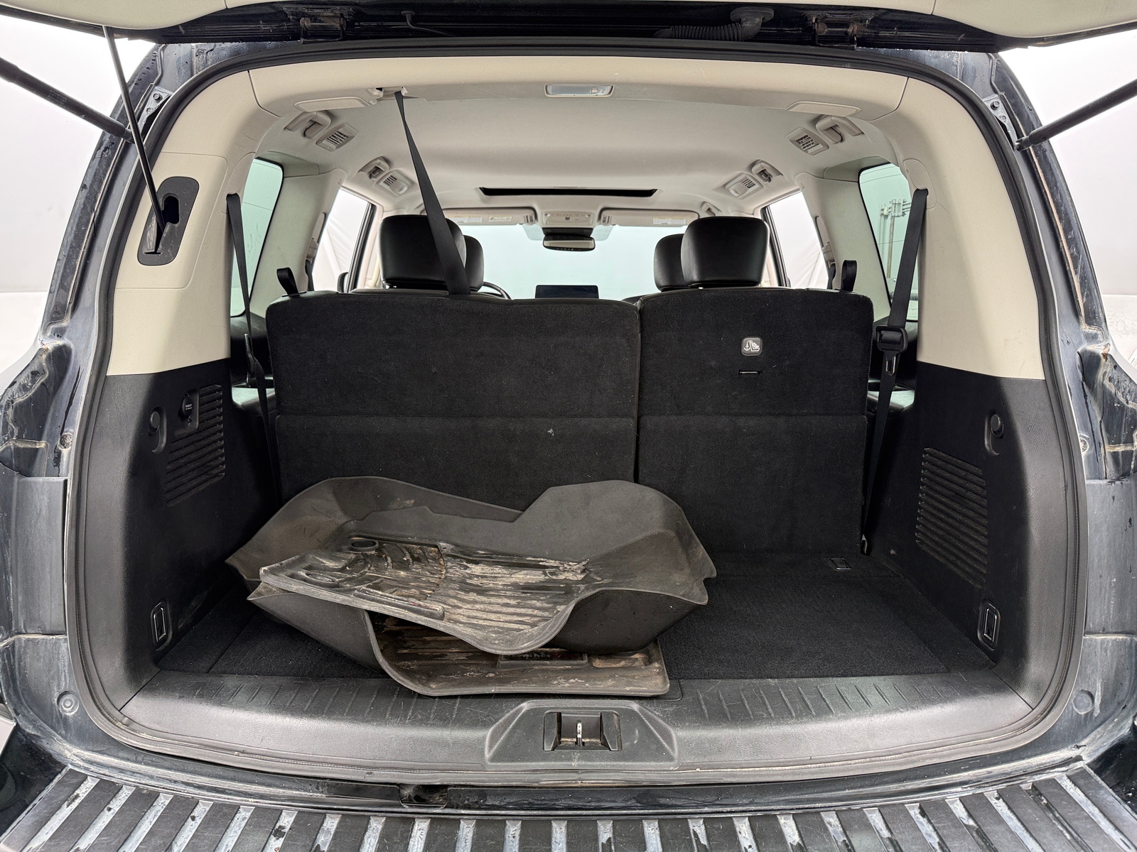 Thumbnail: 2021 Nissan Armada - 6